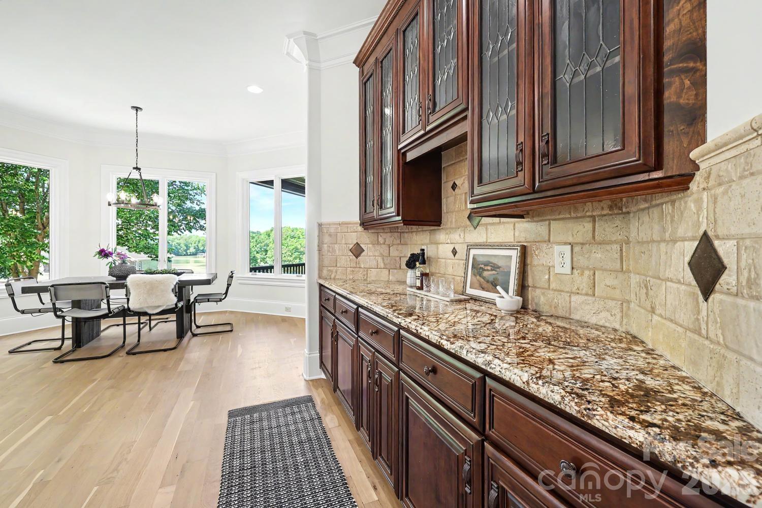 8041 Water View Drive Property Photo 17