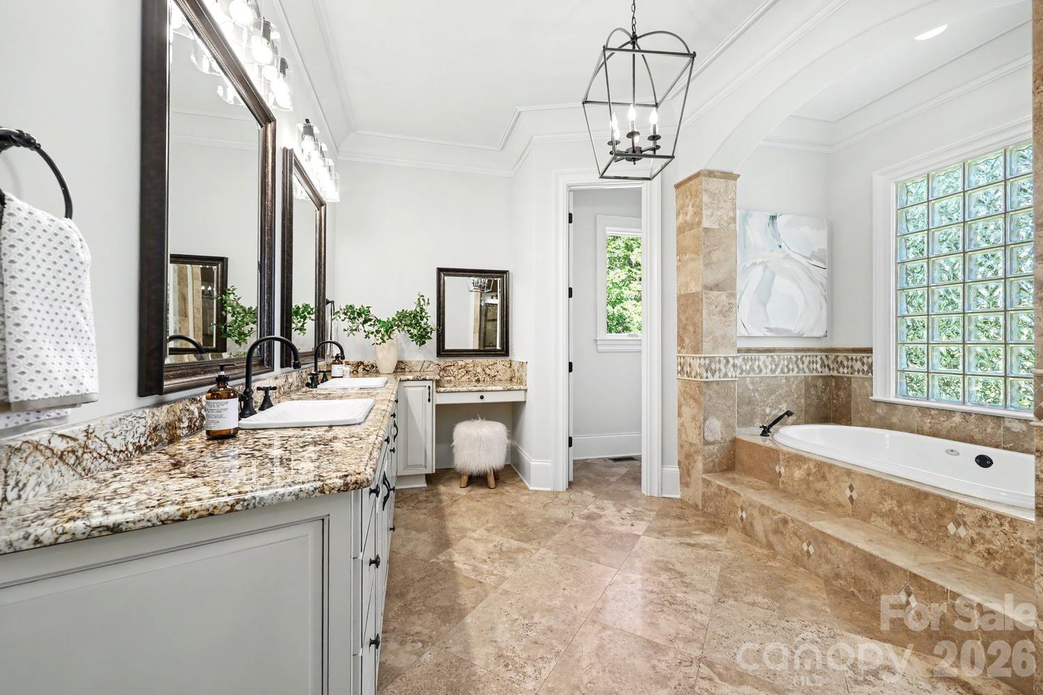 8041 Water View Drive Property Photo 27