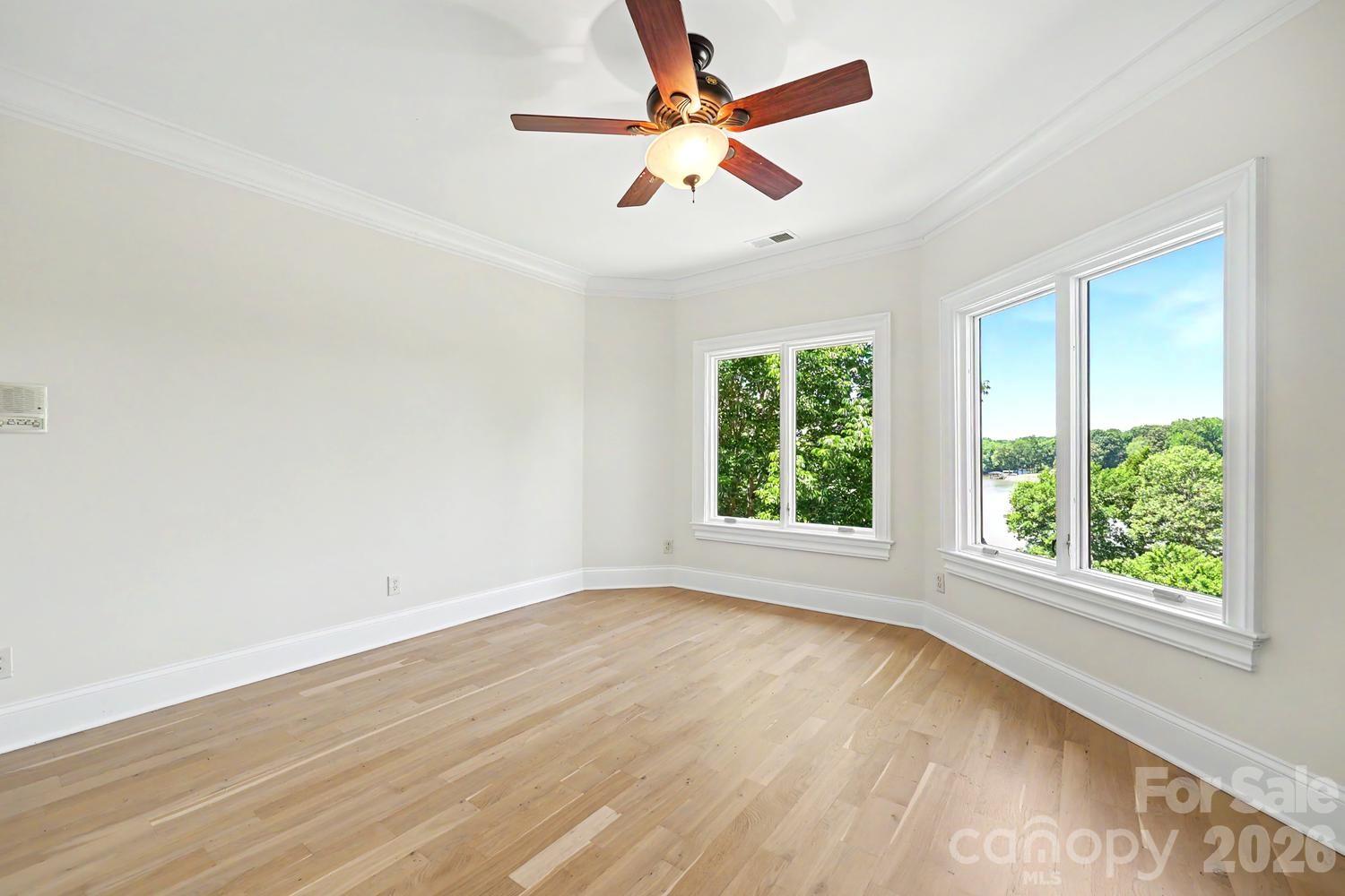 8041 Water View Drive Property Photo 32