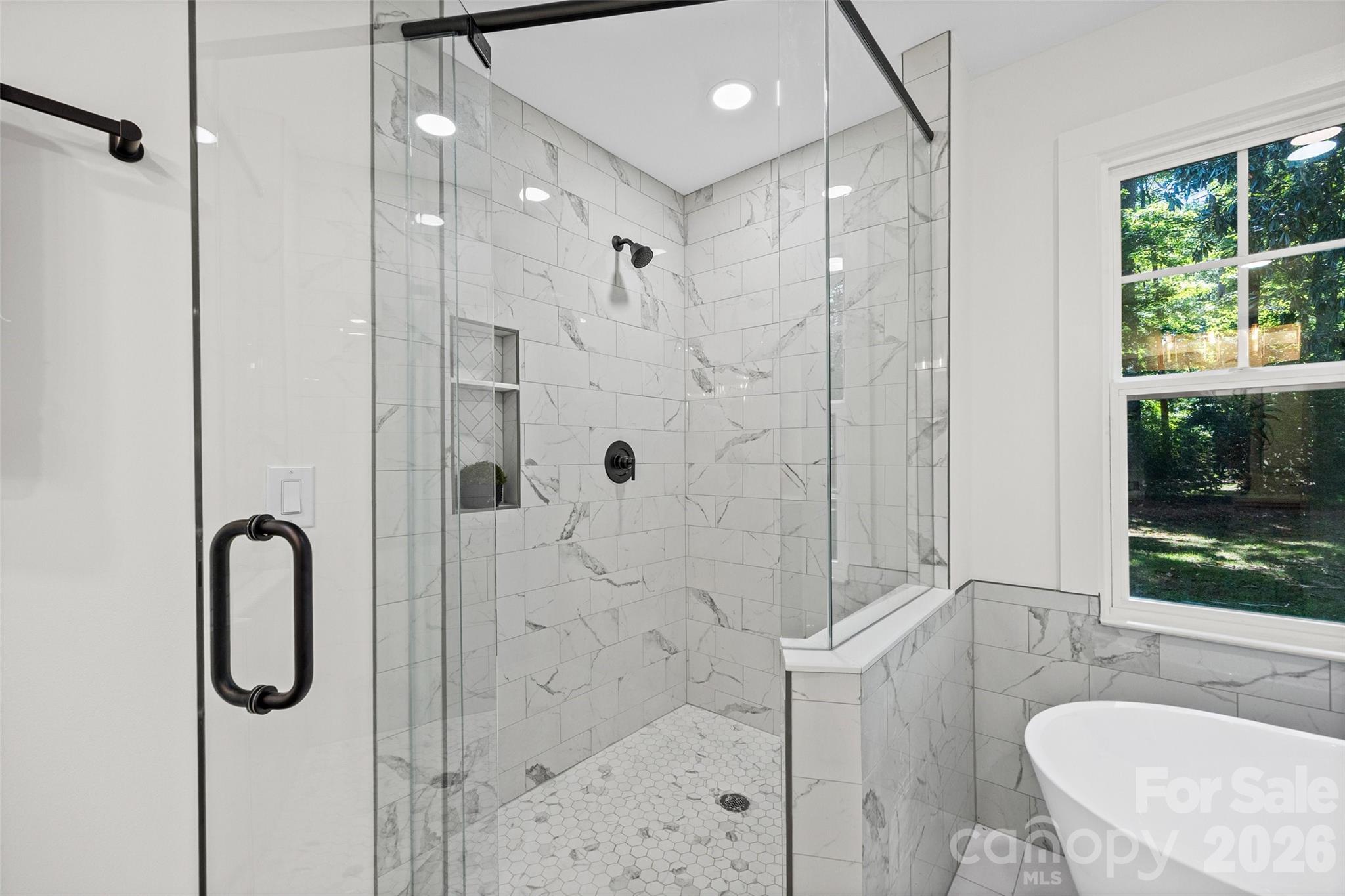 5318 Apple Blossom Court Property Photo 21
