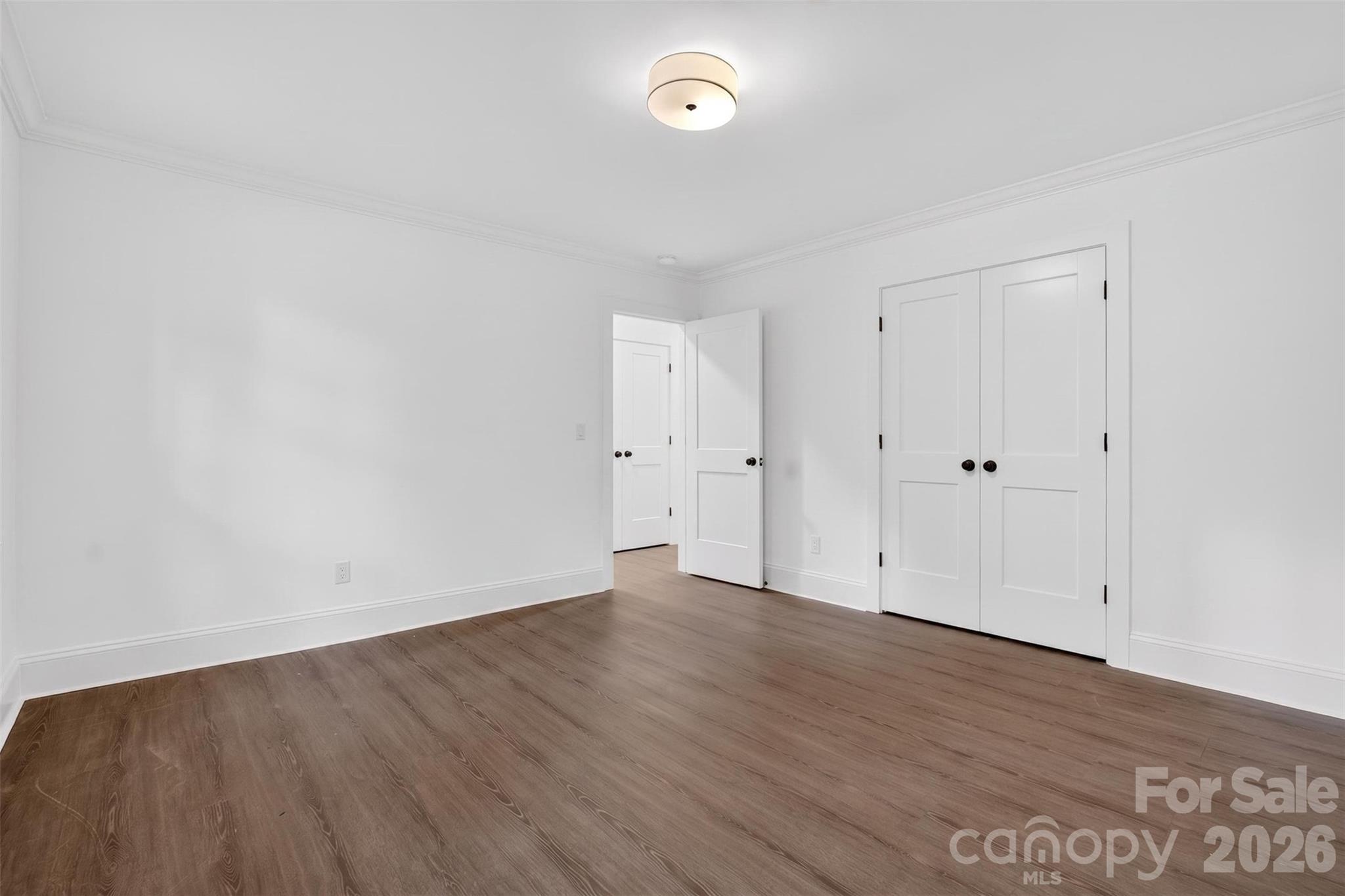5318 Apple Blossom Court Property Photo 28