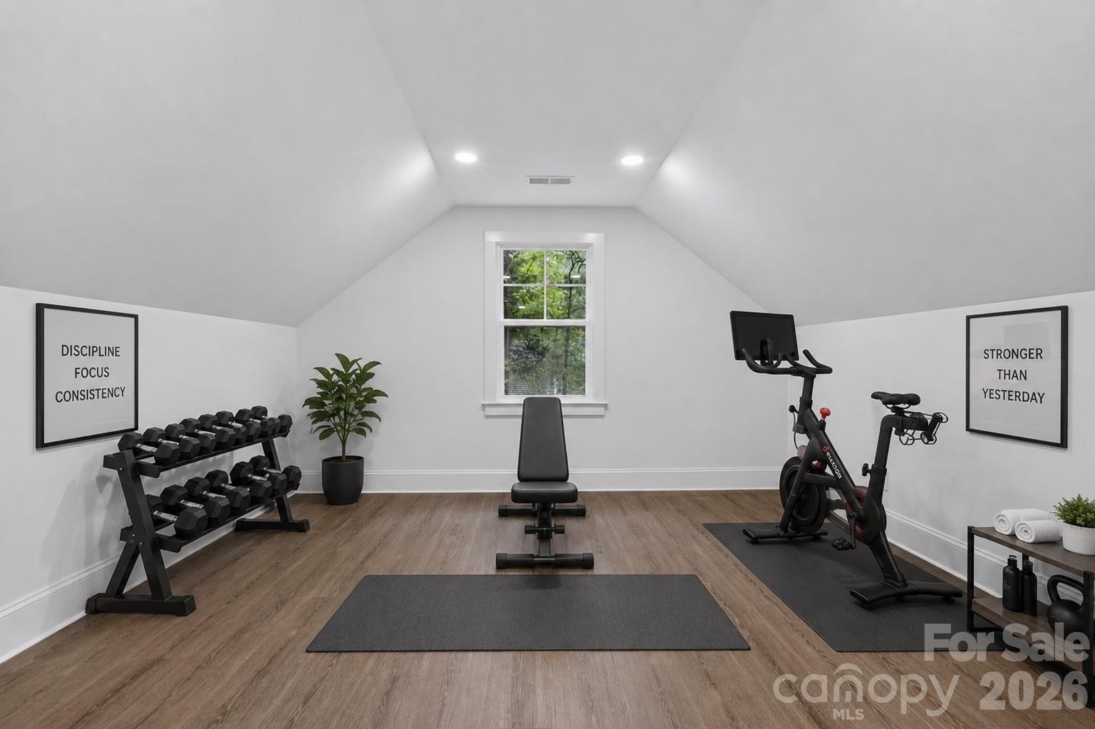 5318 Apple Blossom Court Property Photo 31