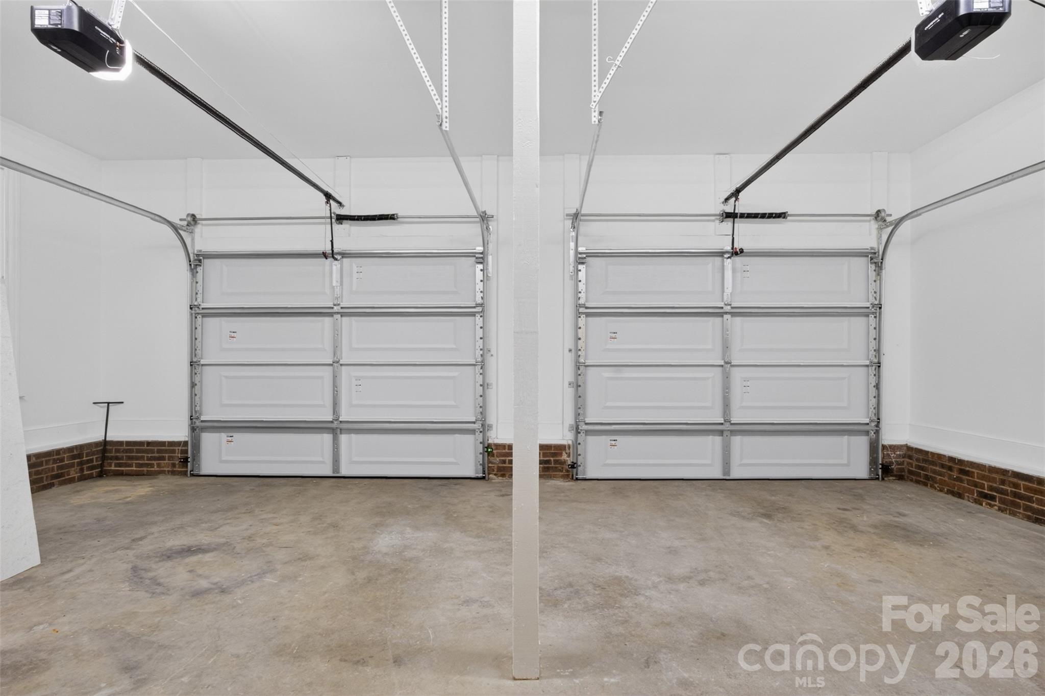 5318 Apple Blossom Court Property Photo 34