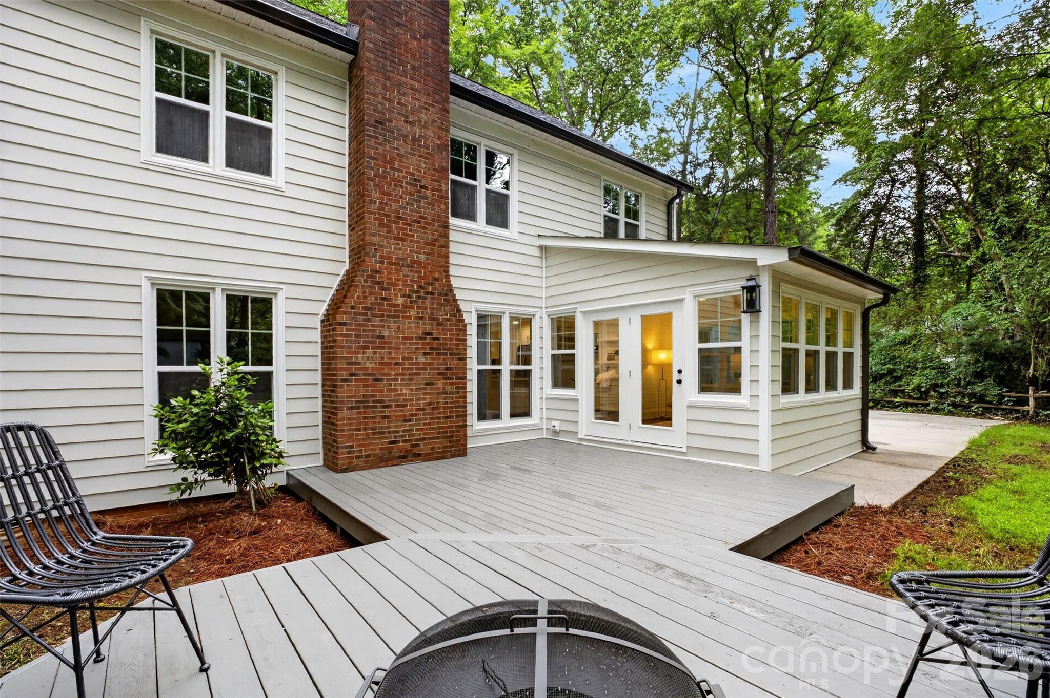 5318 Apple Blossom Court Property Photo 37