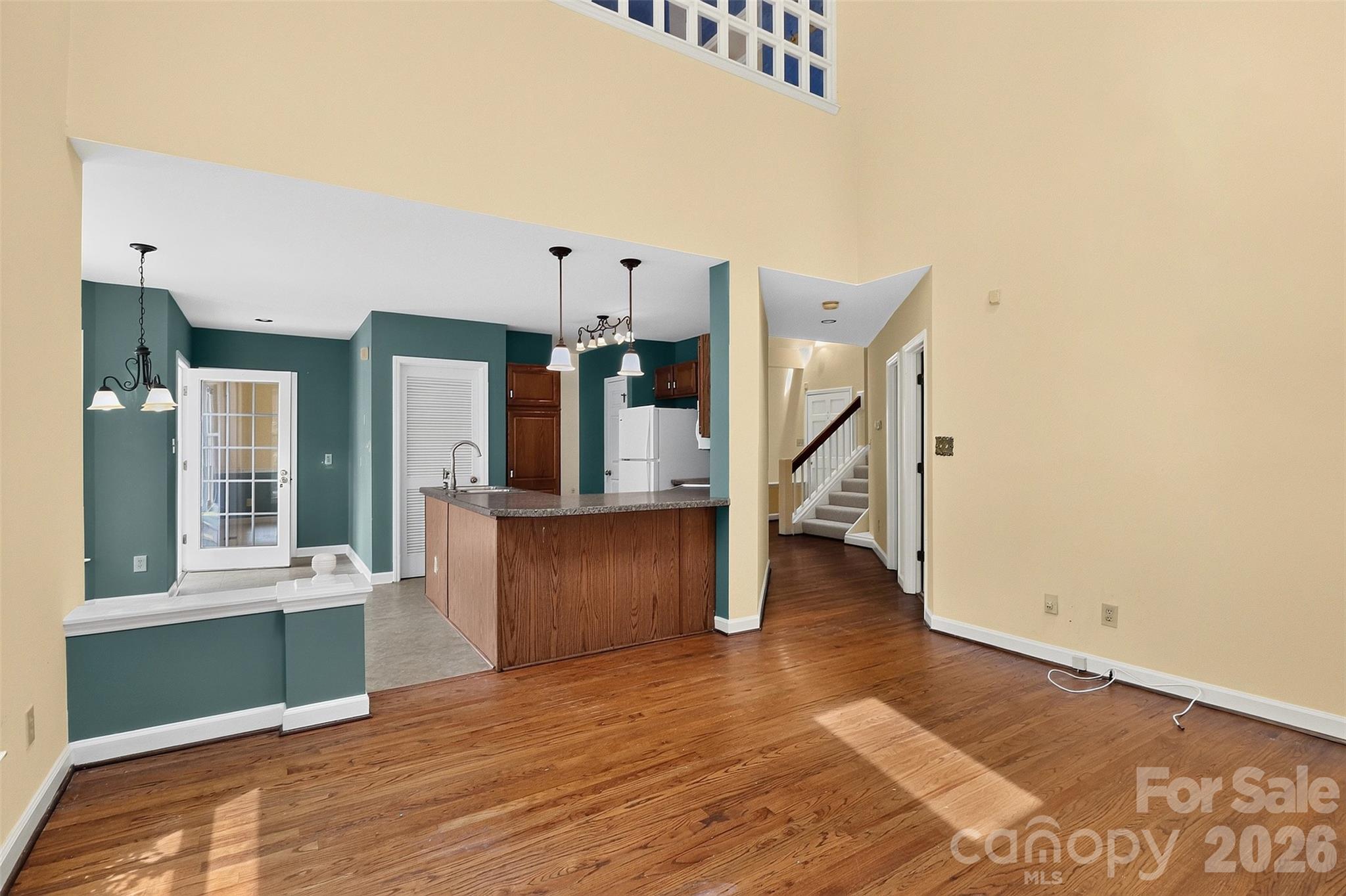 10316 Johns Towne Drive Property Photo 9