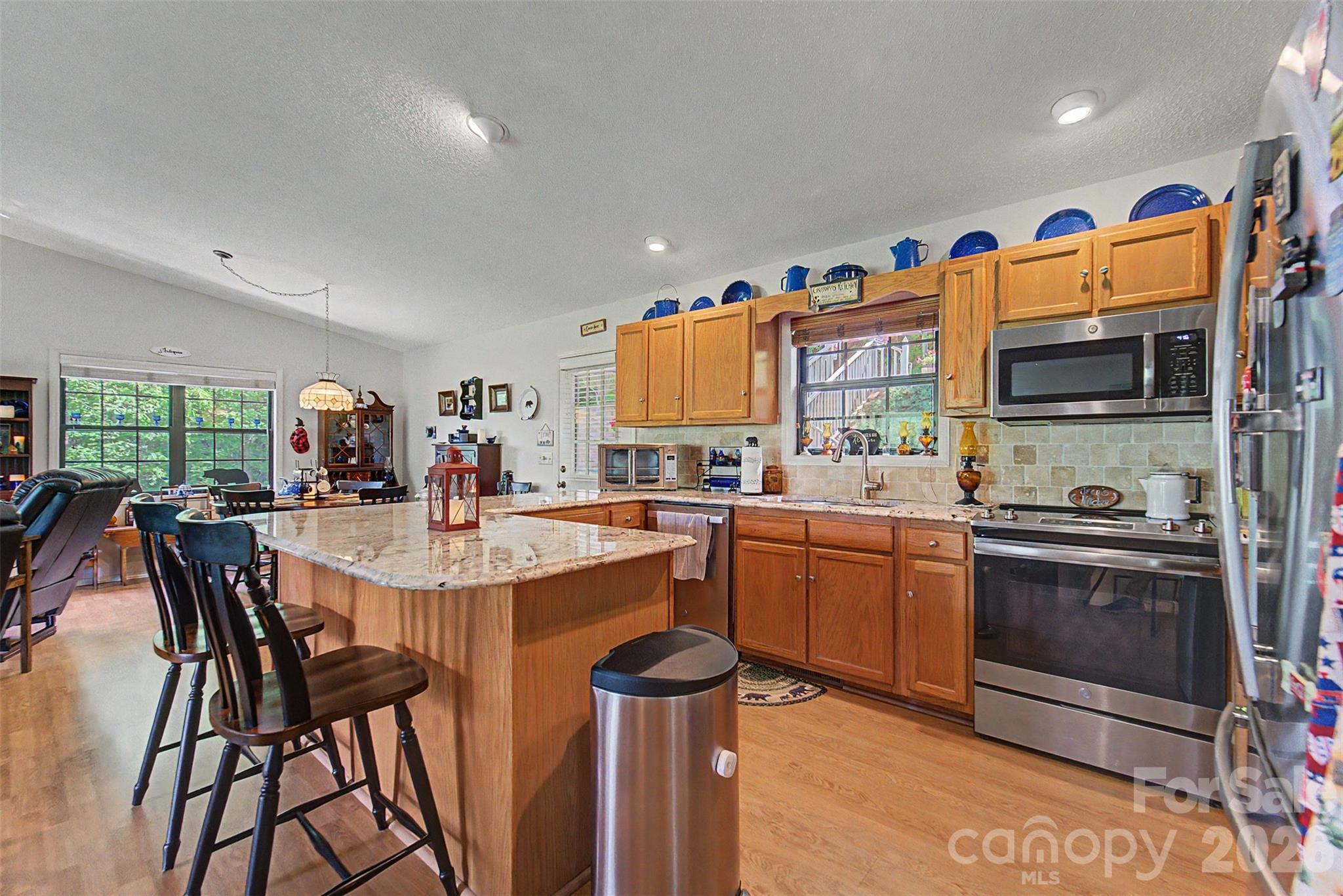 531 Reserve Road Property Photo 8