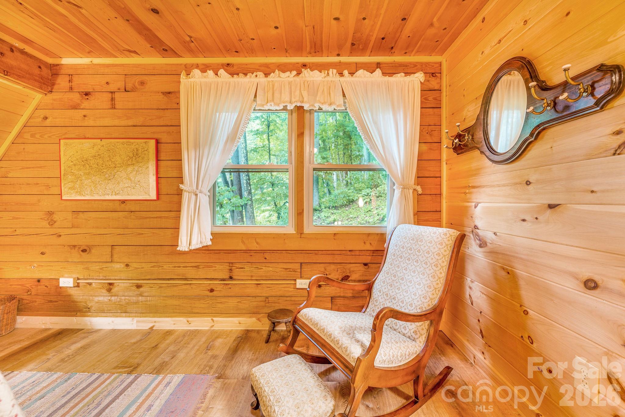 51 Spruce Street Property Photo 32