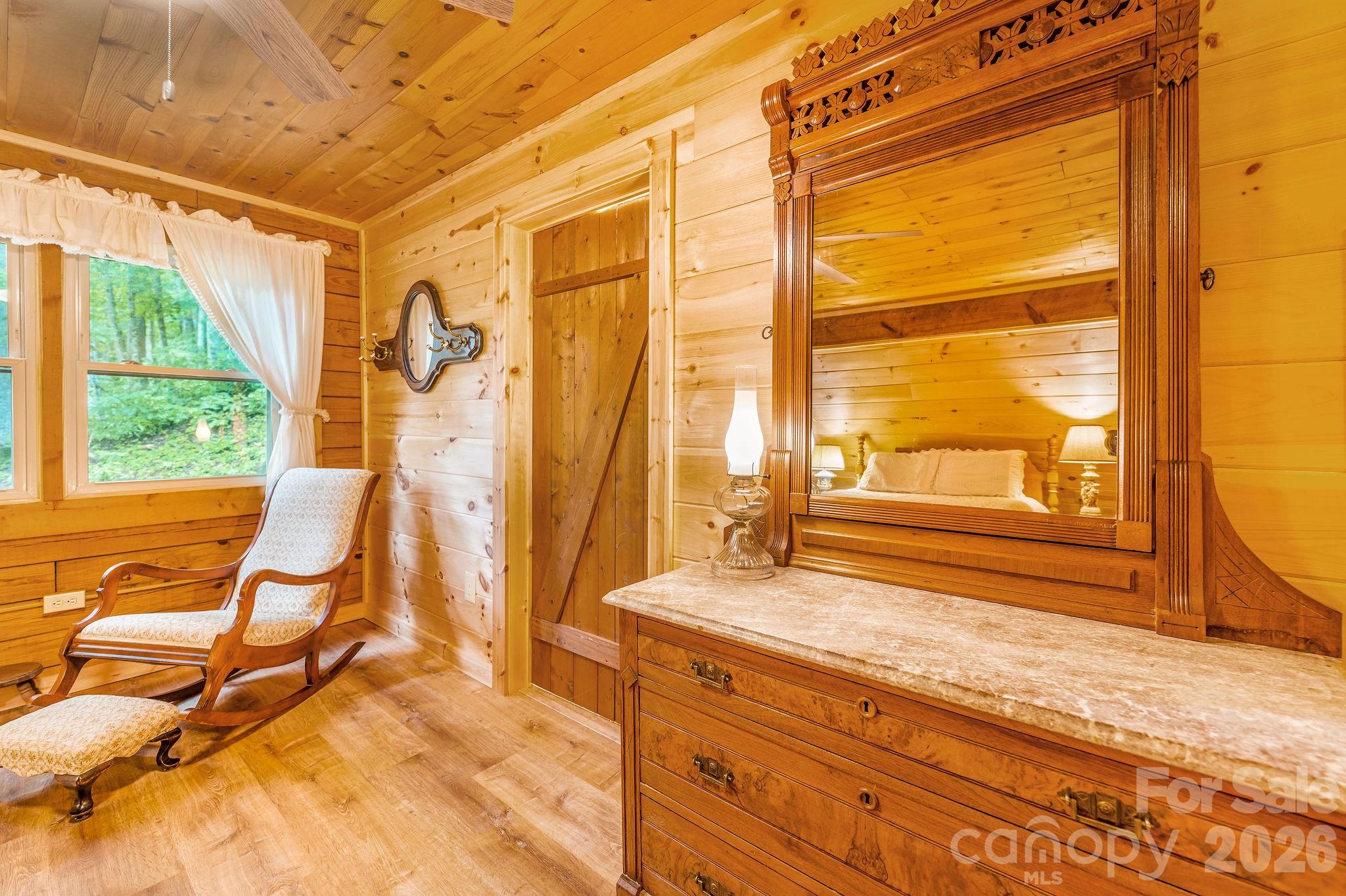 51 Spruce Street Property Photo 37