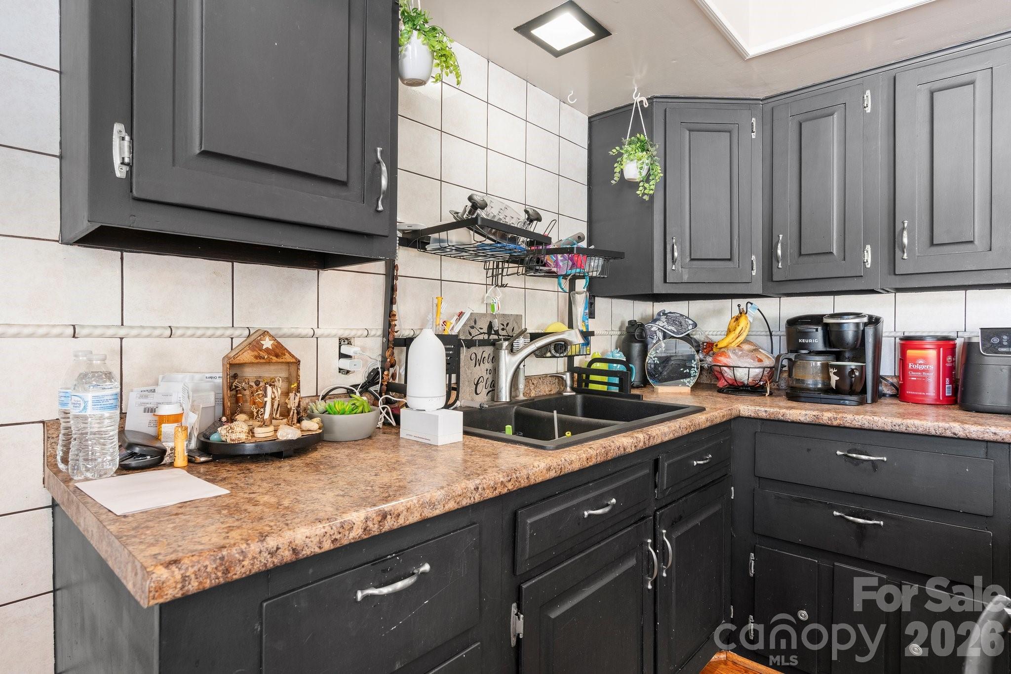 2596 Sweetbriar Circle Property Photo 10