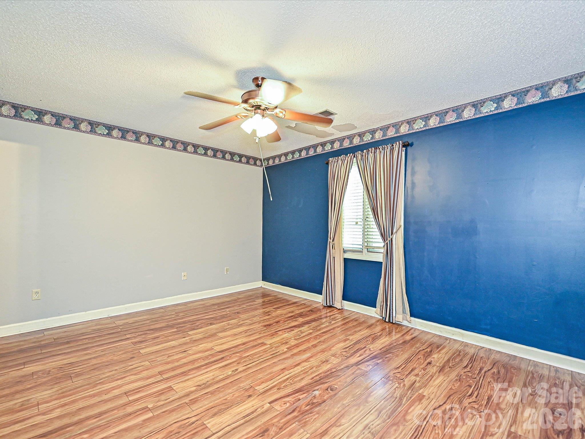 7422 Bradgate Road Property Photo 23