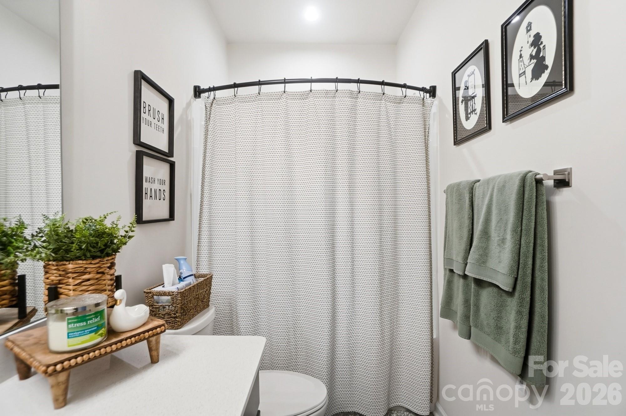 537 Madison Falls Court Property Photo 40