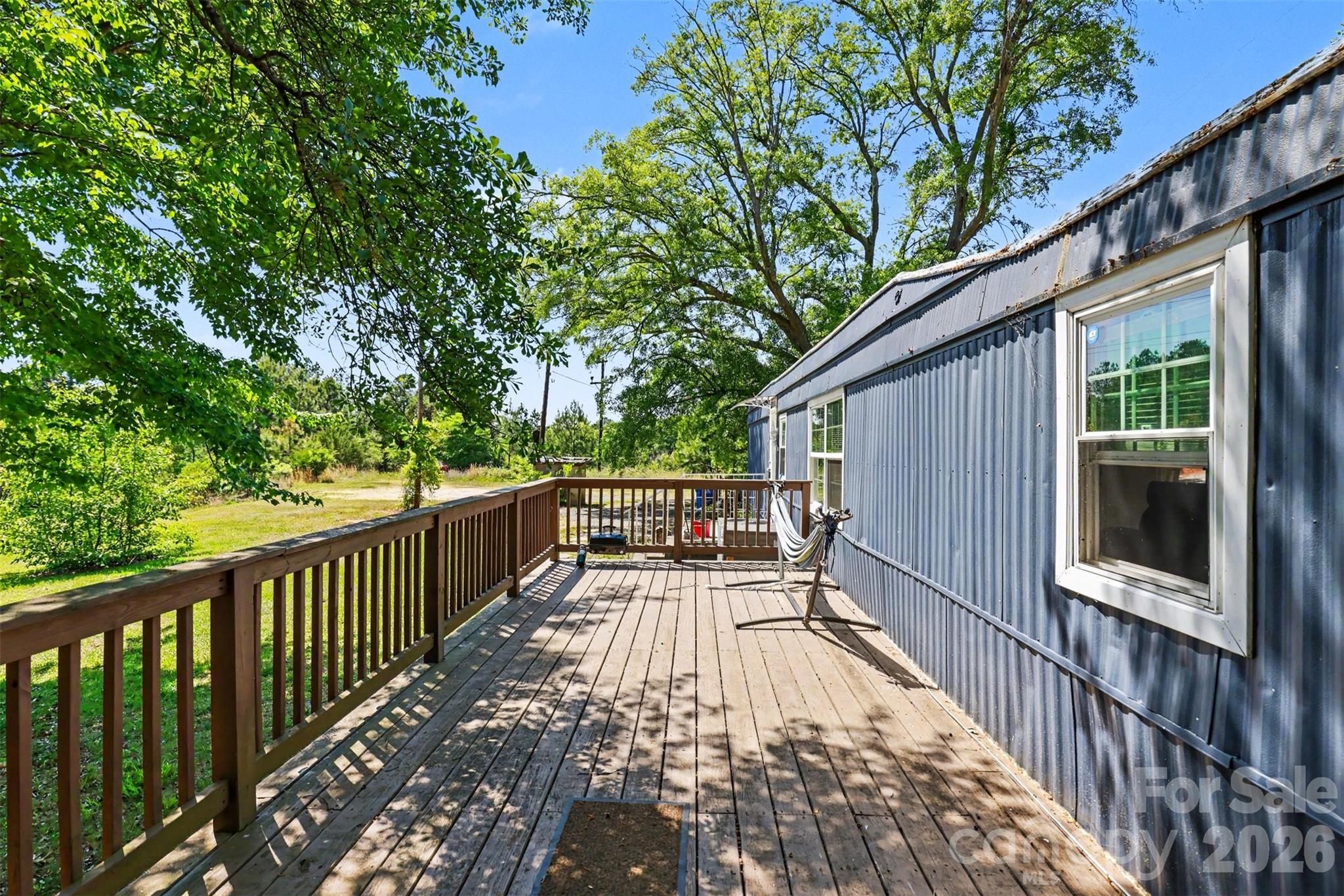 9937 Harwood Lane Property Photo 16