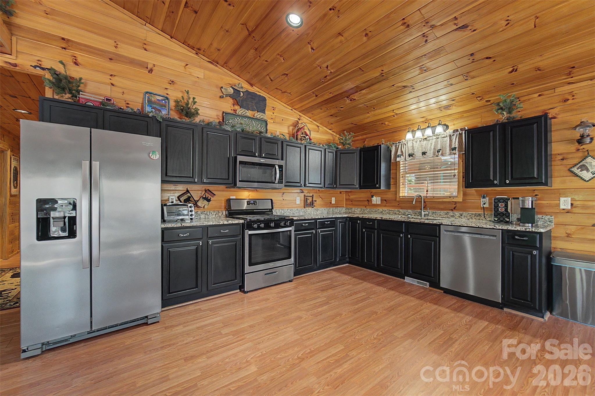30 Sleepy Bear Ridge Property Photo 12