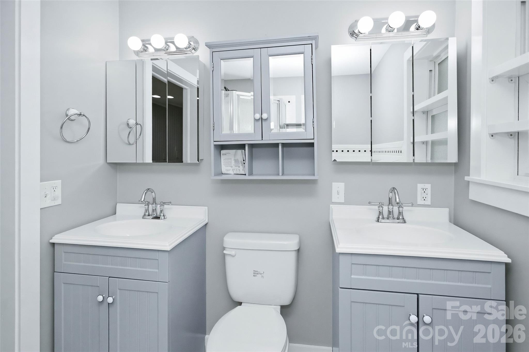 70 Cedar Street Property Photo 18
