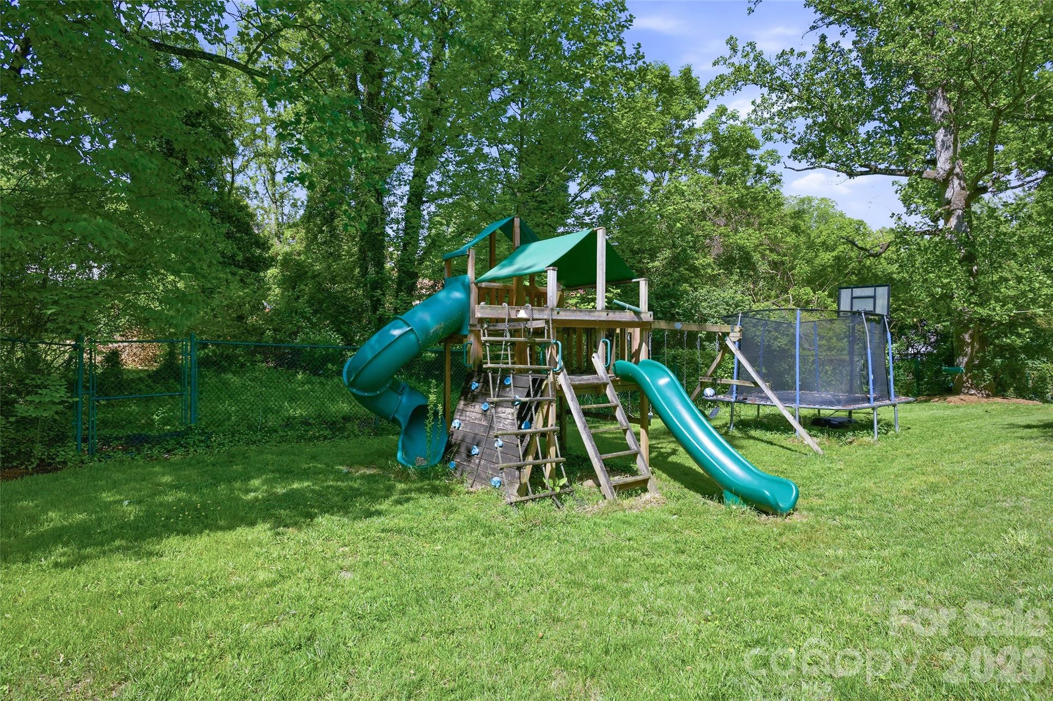 70 Cedar Street Property Photo 42