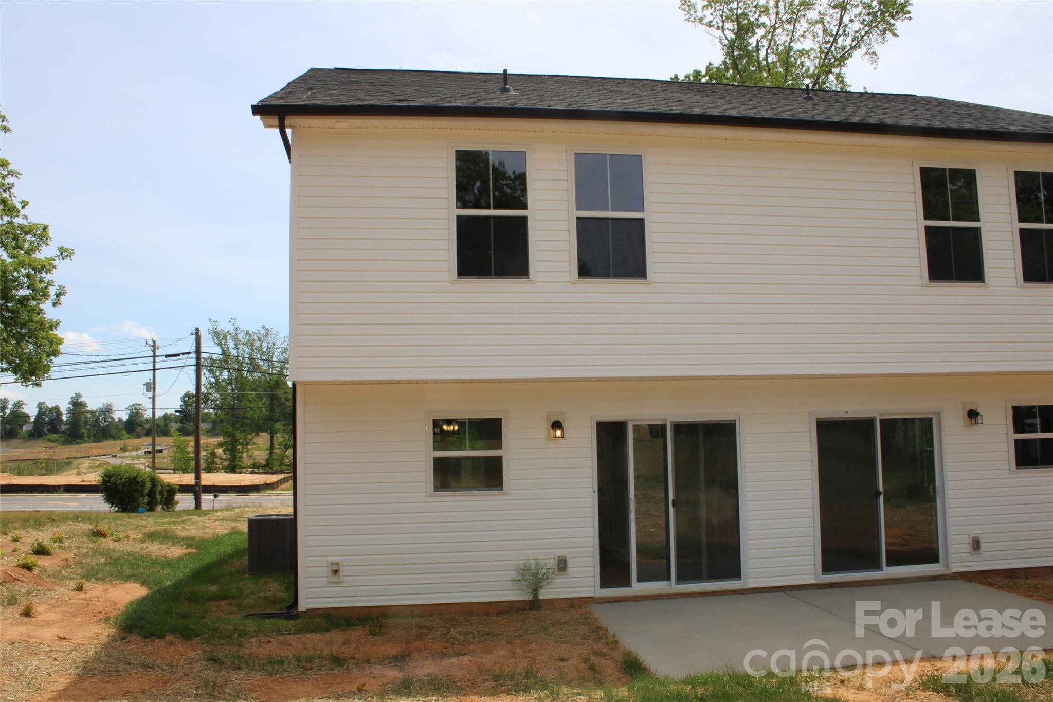 574 W Park Avenue B Property Photo 21