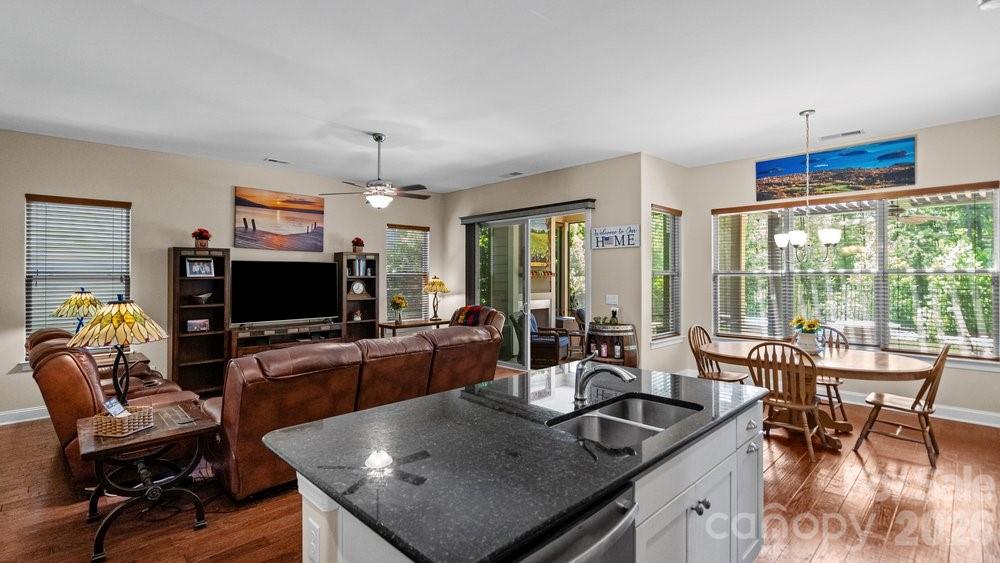 442 Granite Lake Court Property Photo 19
