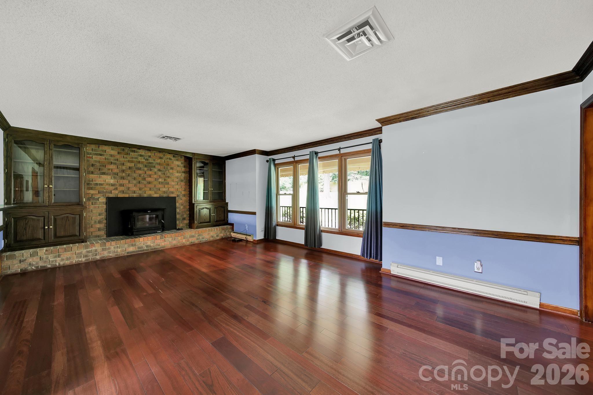 5913 Tom Query Road Property Photo 5