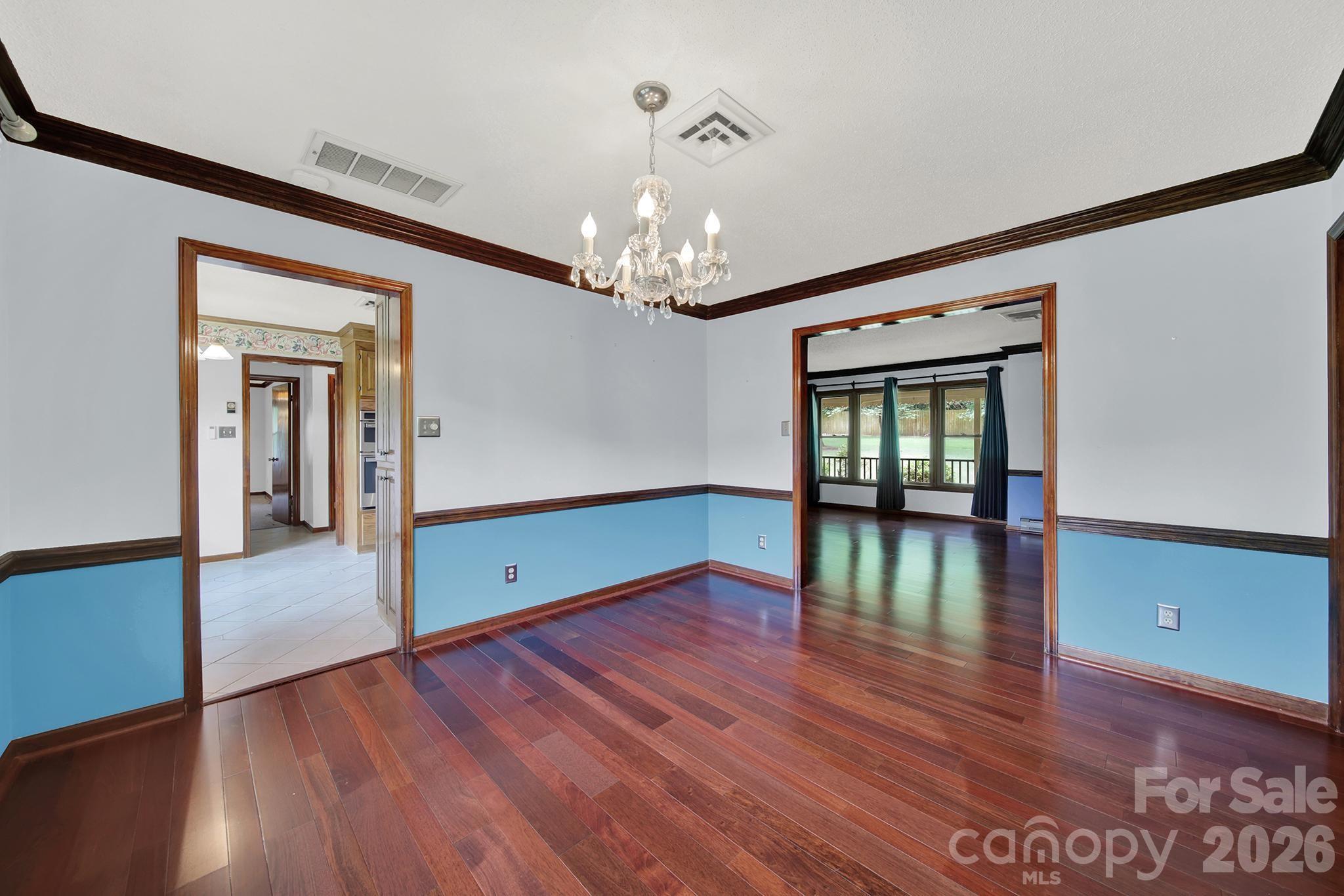 5913 Tom Query Road Property Photo 9