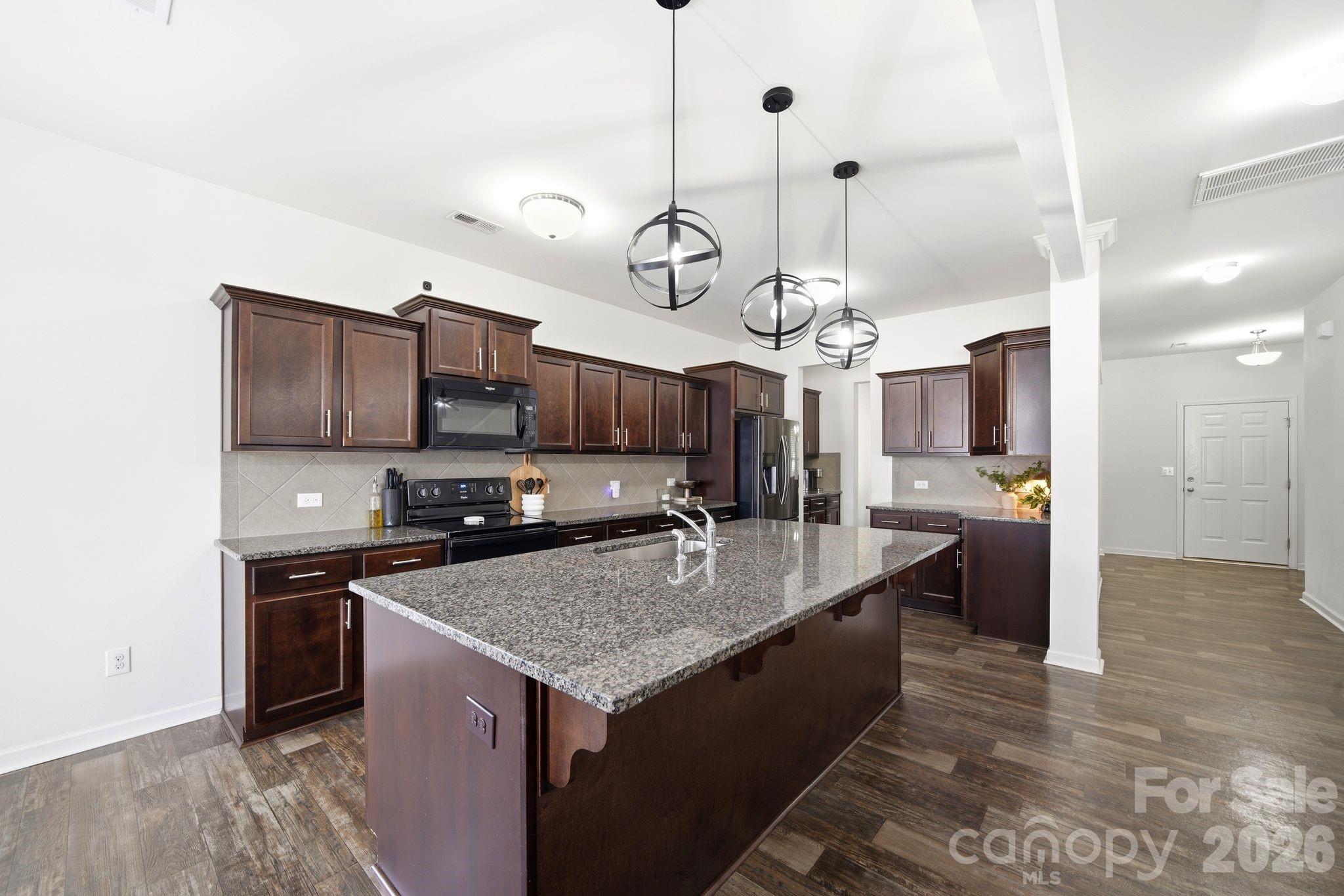 1249 Ettrick Avenue Property Photo 13