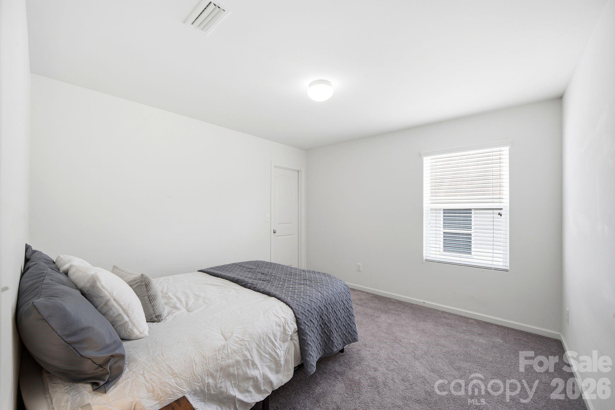 1249 Ettrick Avenue Property Photo 21