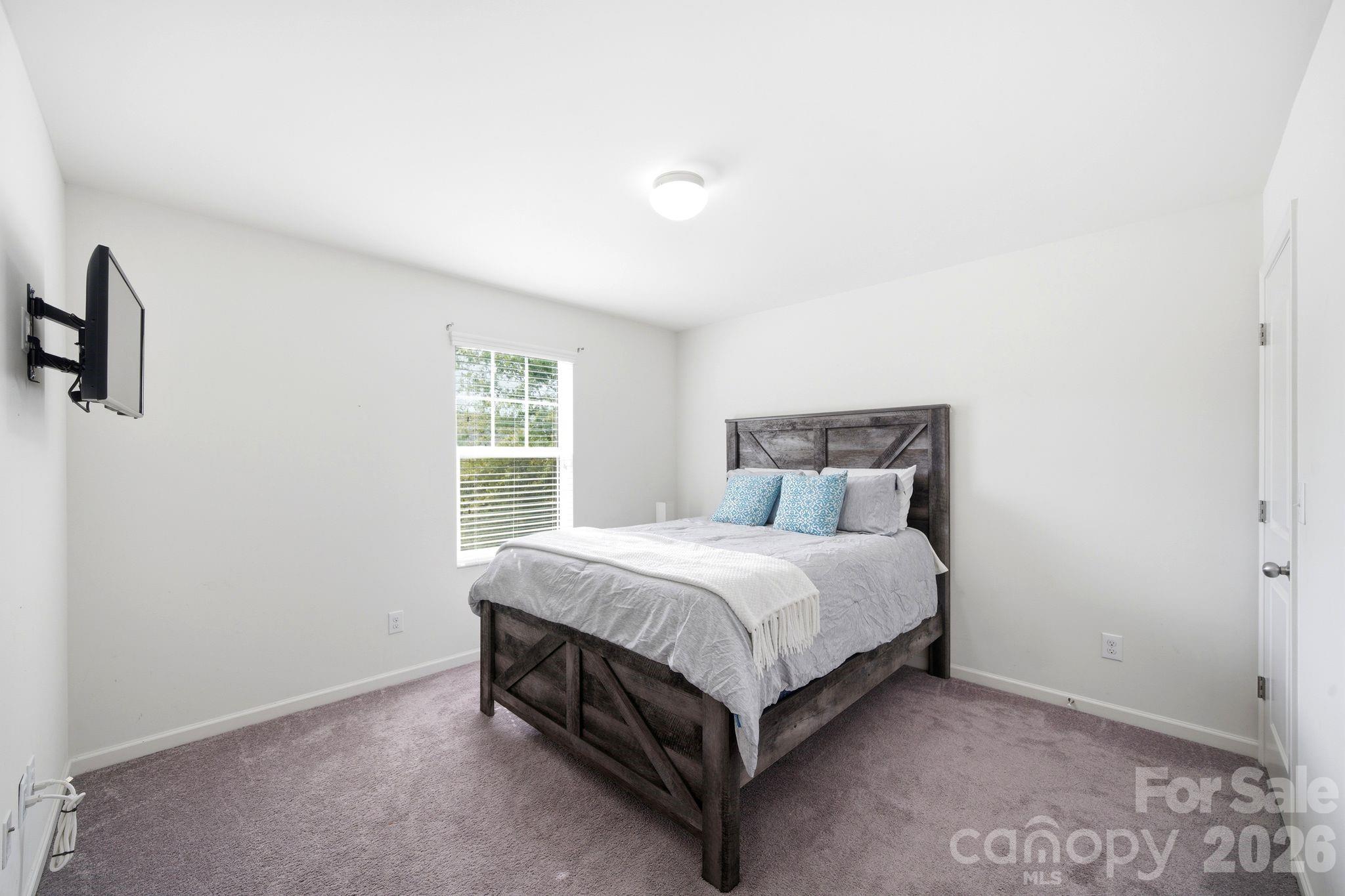 1249 Ettrick Avenue Property Photo 24