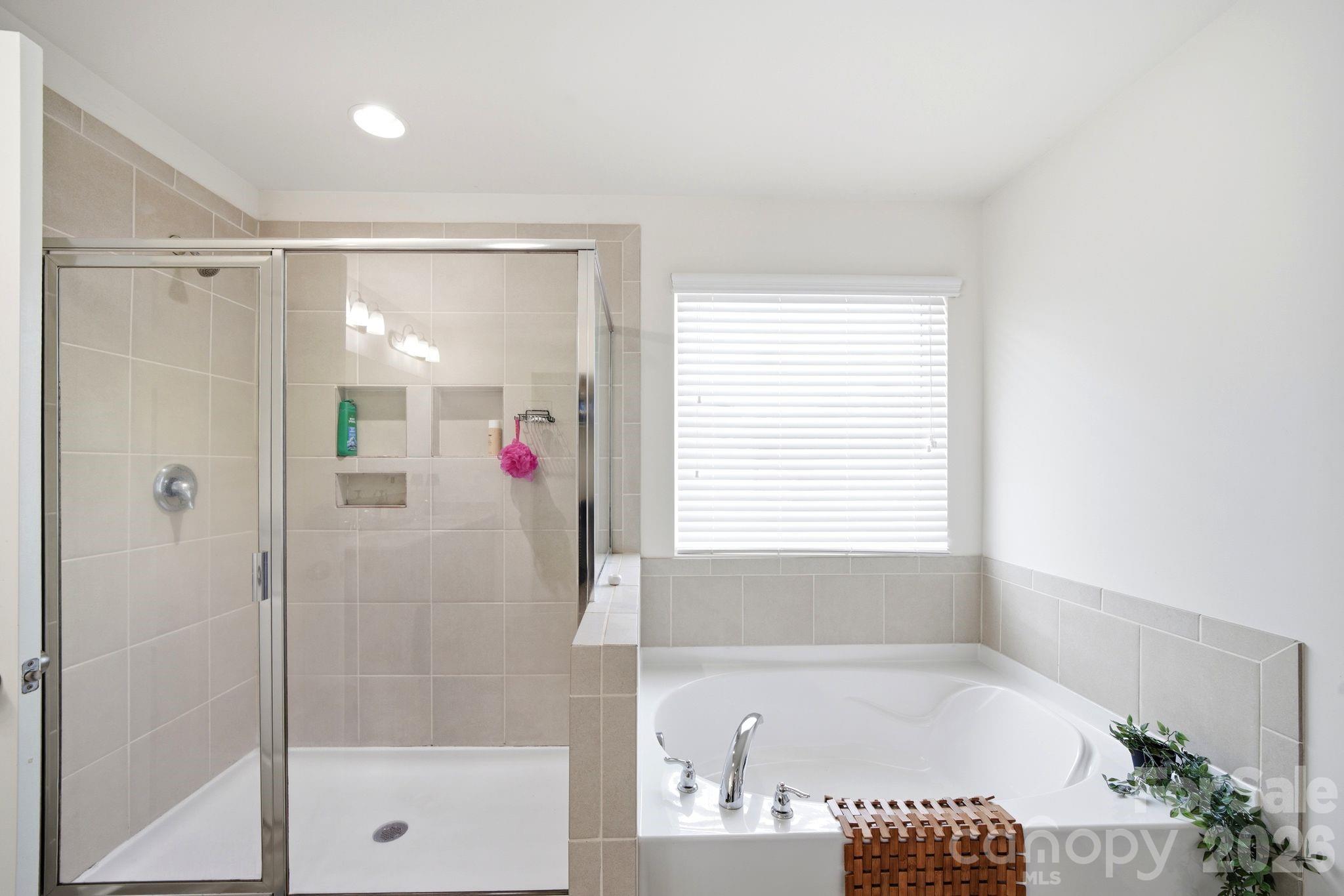 1249 Ettrick Avenue Property Photo 36
