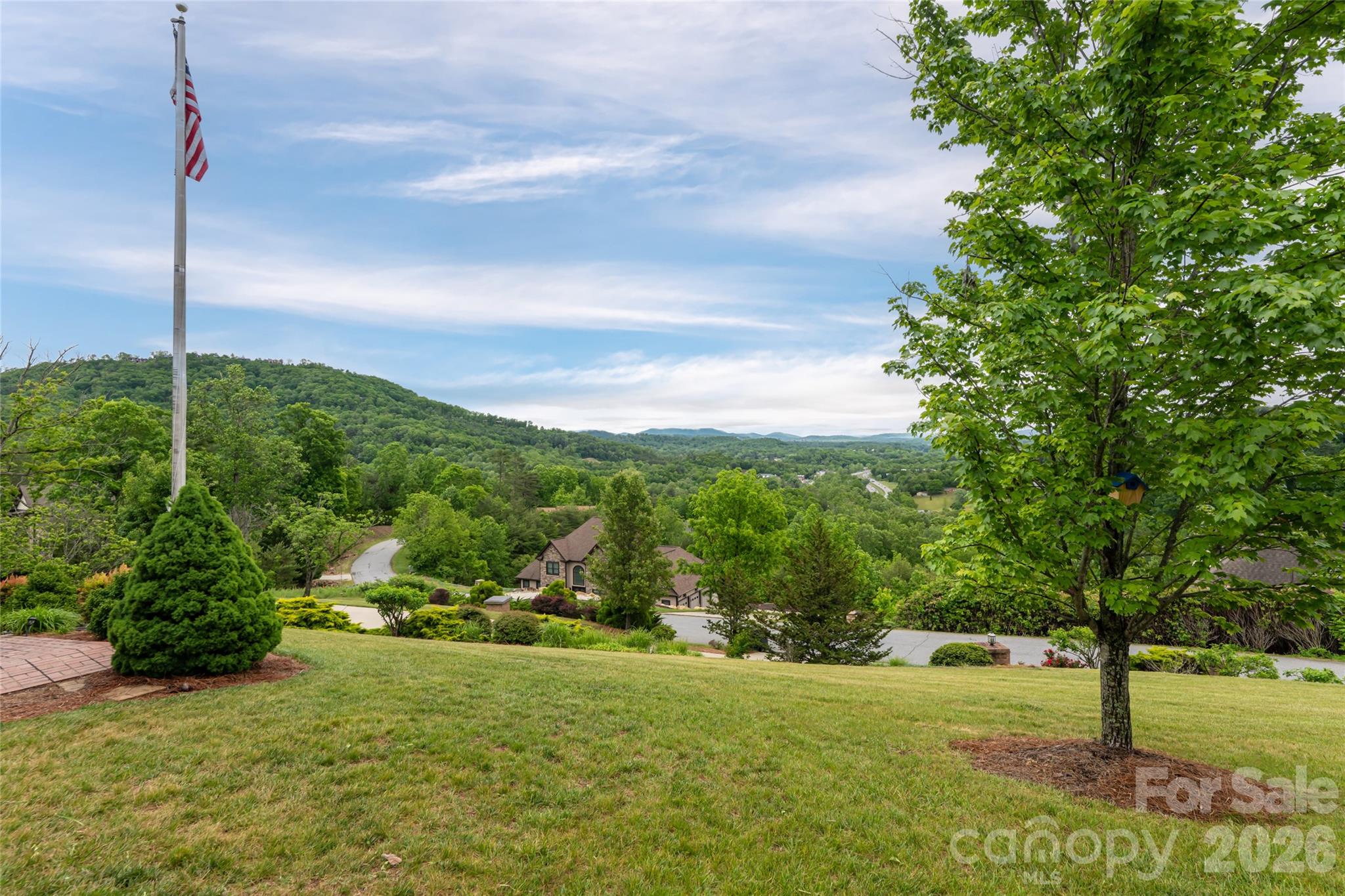 153 Mills Place Property Photo 10