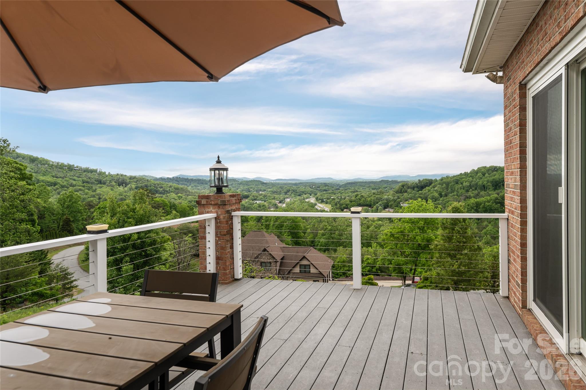 153 Mills Place Property Photo 15