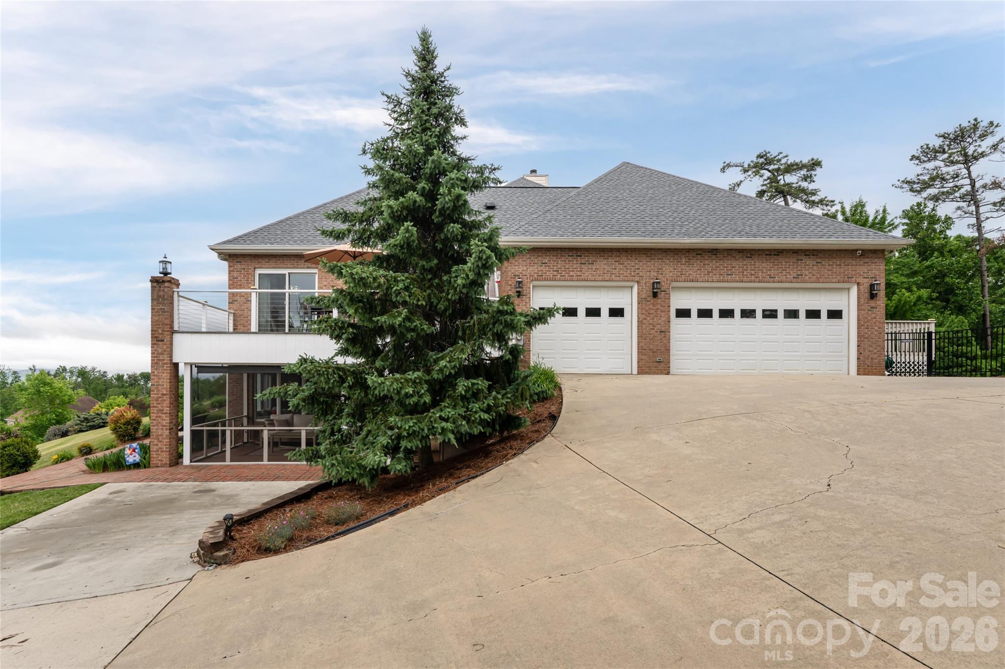 153 Mills Place Property Photo 45
