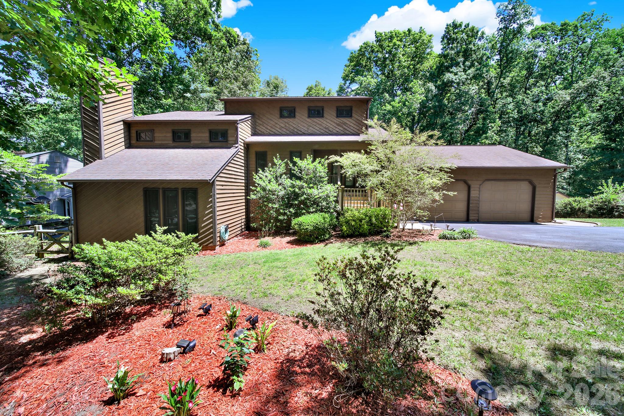 11510 Gelding Drive Property Photo 1