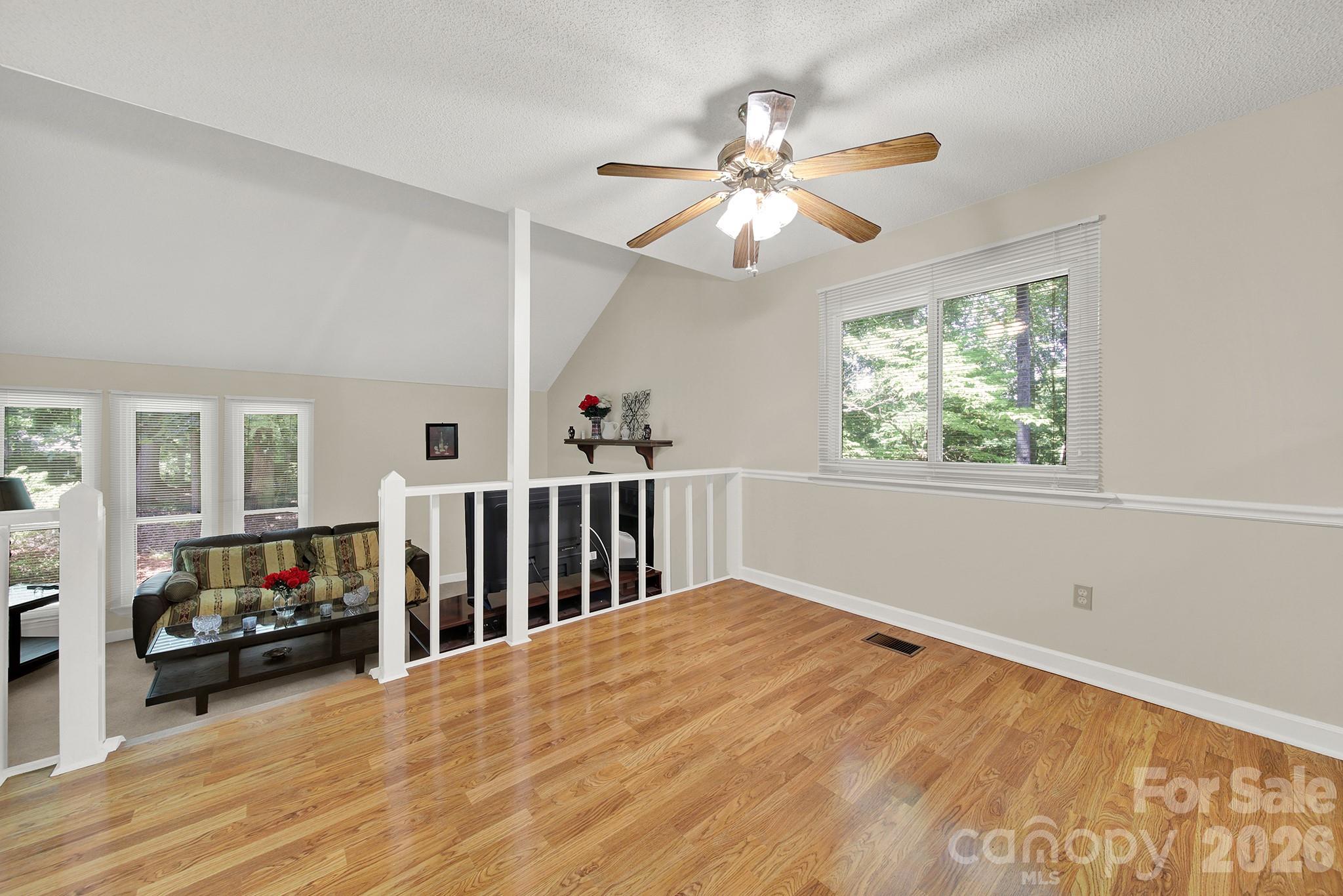 11510 Gelding Drive Property Photo 4