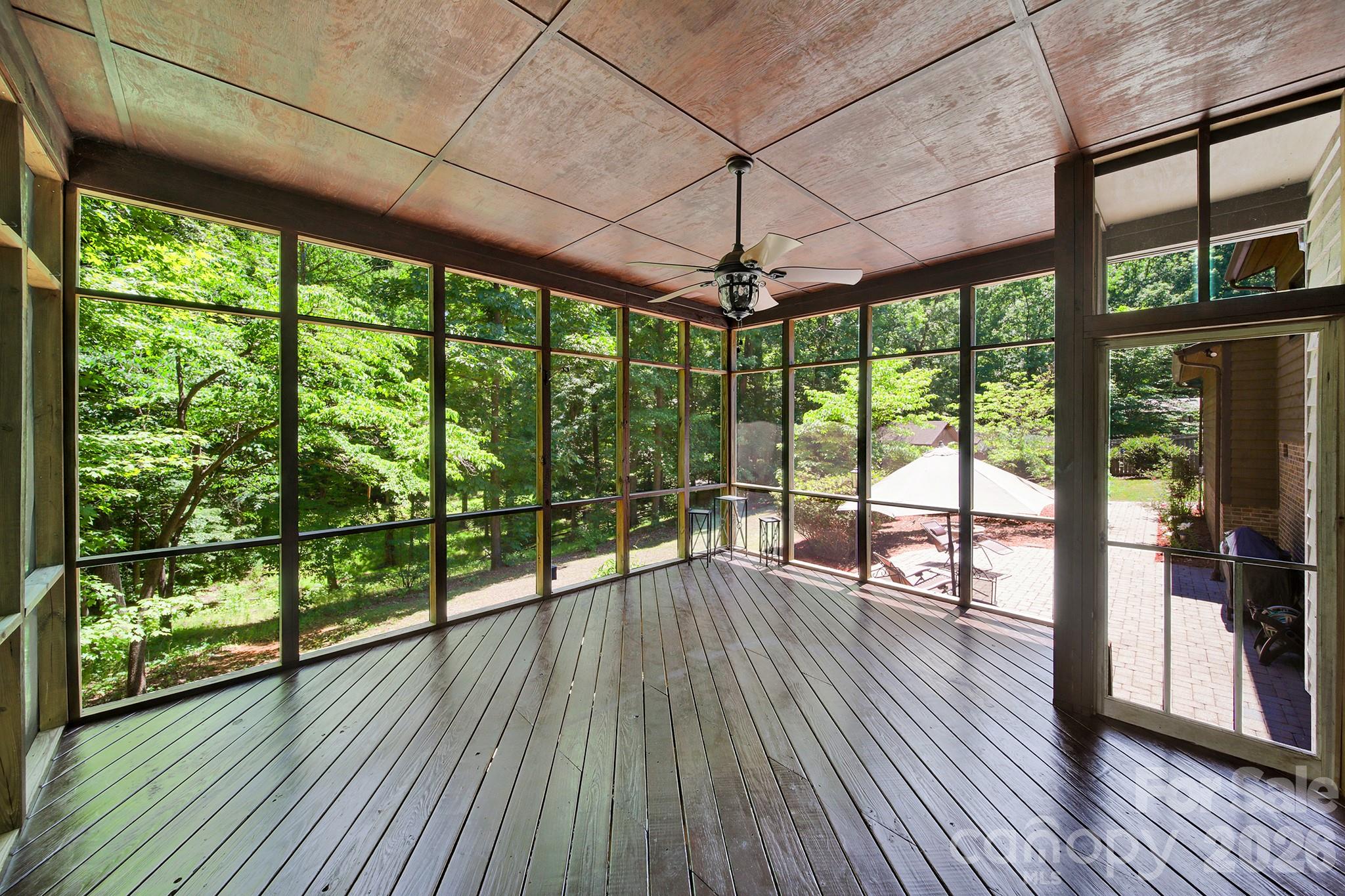 11510 Gelding Drive Property Photo 12