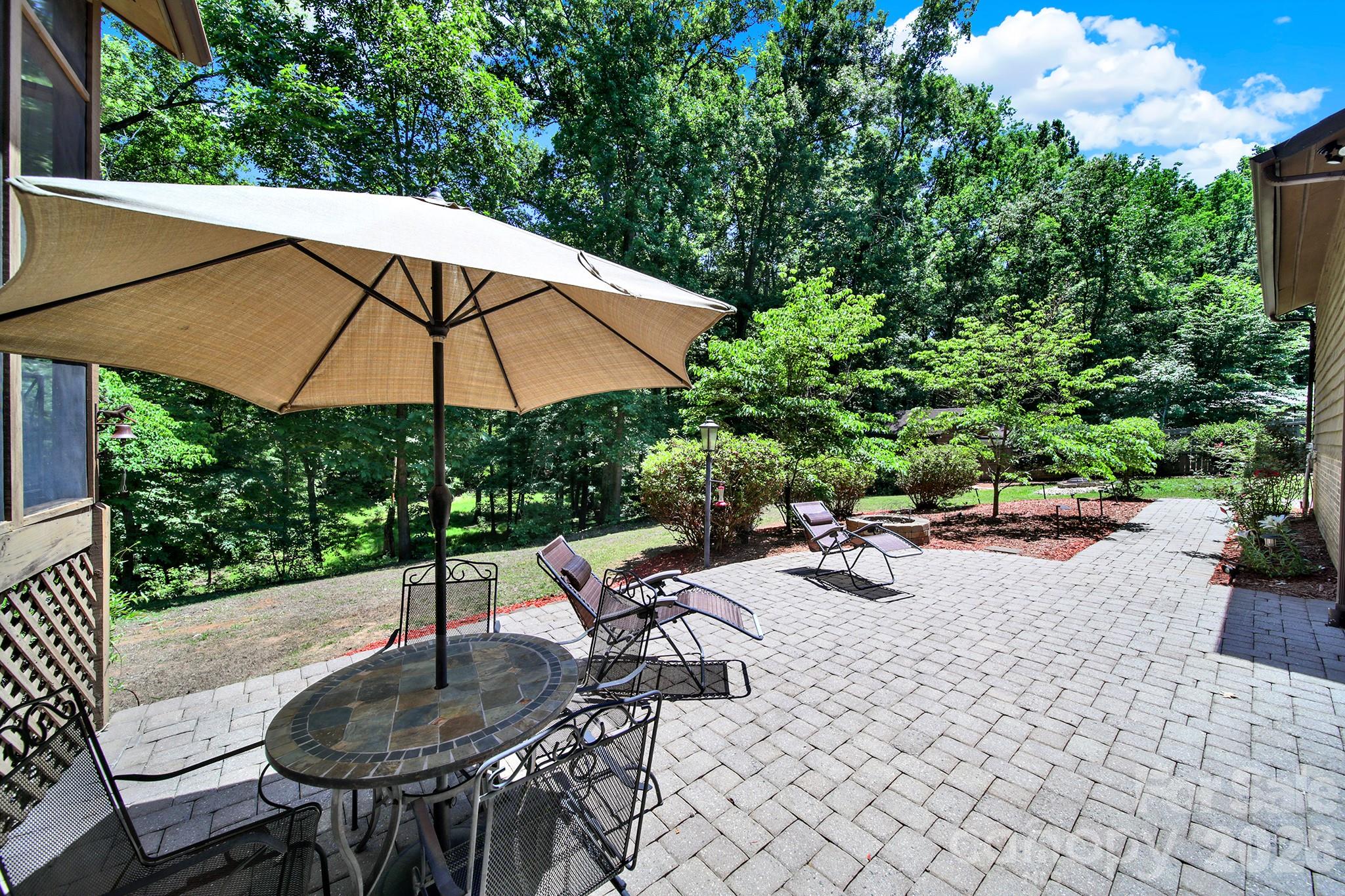 11510 Gelding Drive Property Photo 13