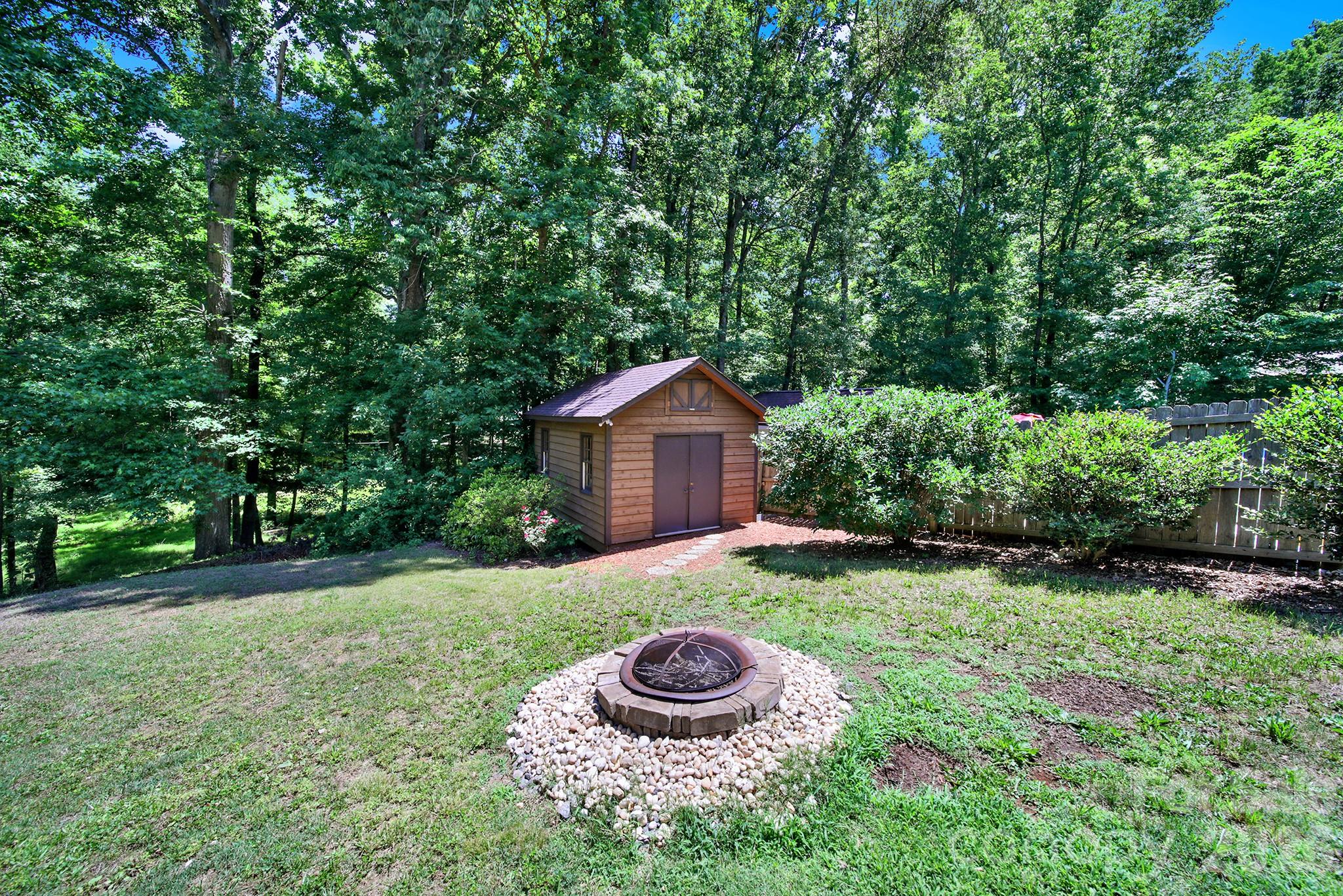 11510 Gelding Drive Property Photo 15