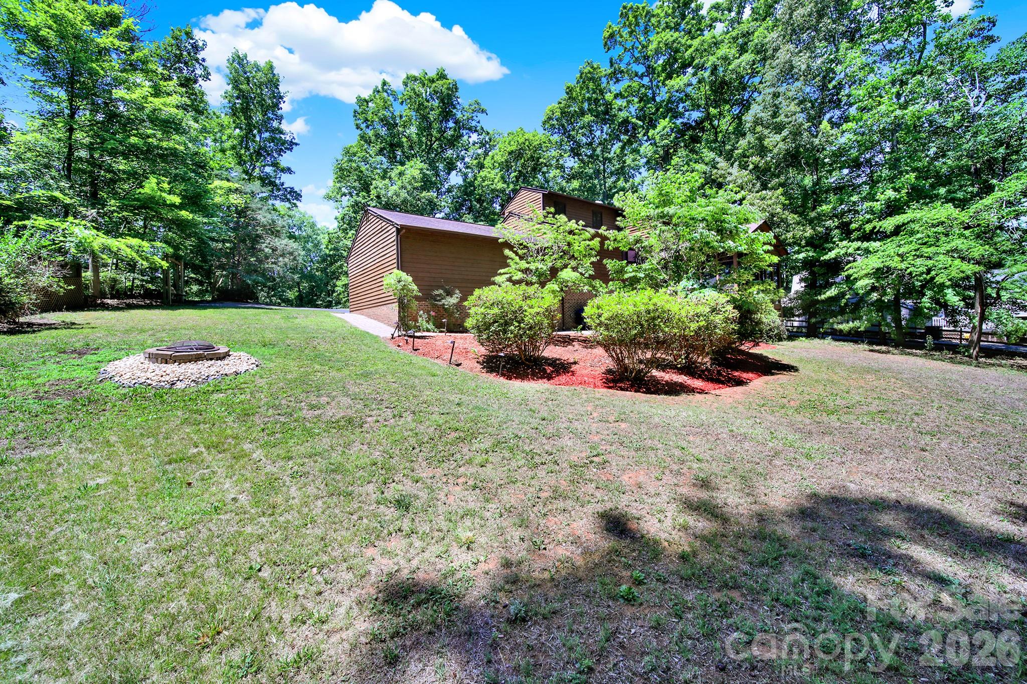 11510 Gelding Drive Property Photo 17