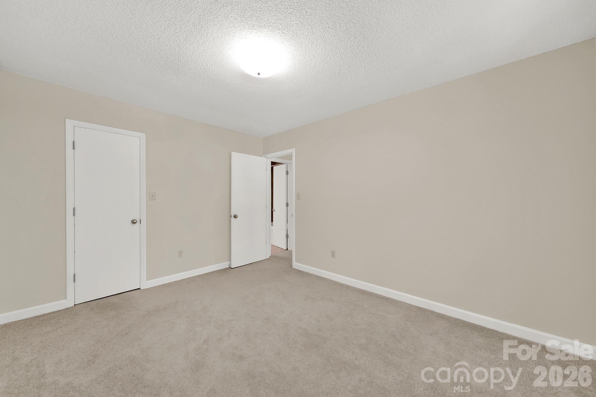 11510 Gelding Drive Property Photo 33