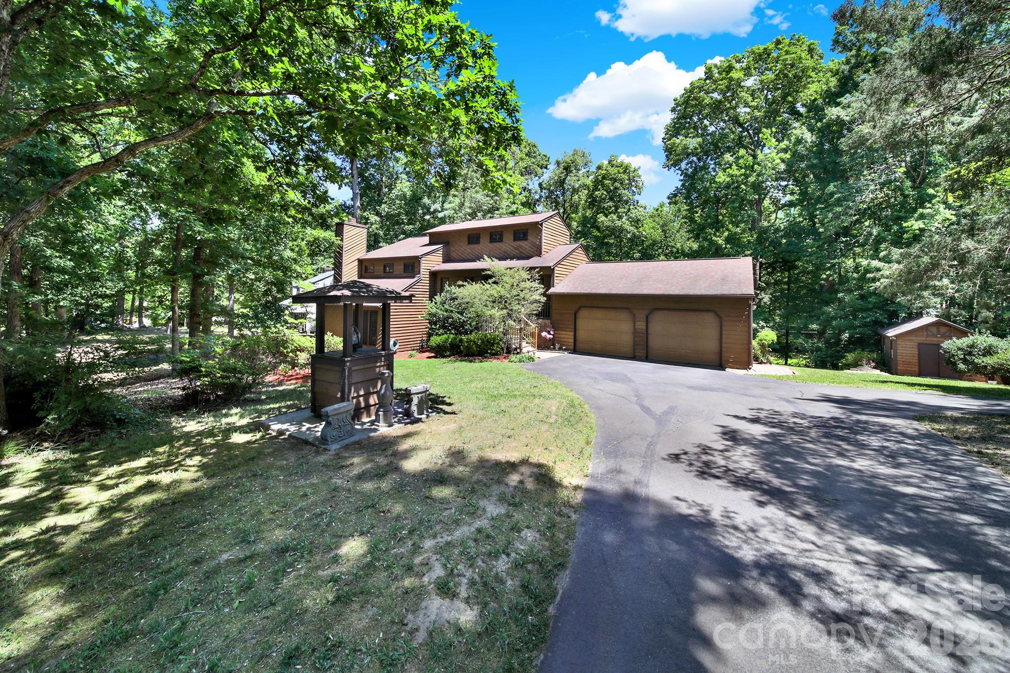 11510 Gelding Drive Property Photo 37