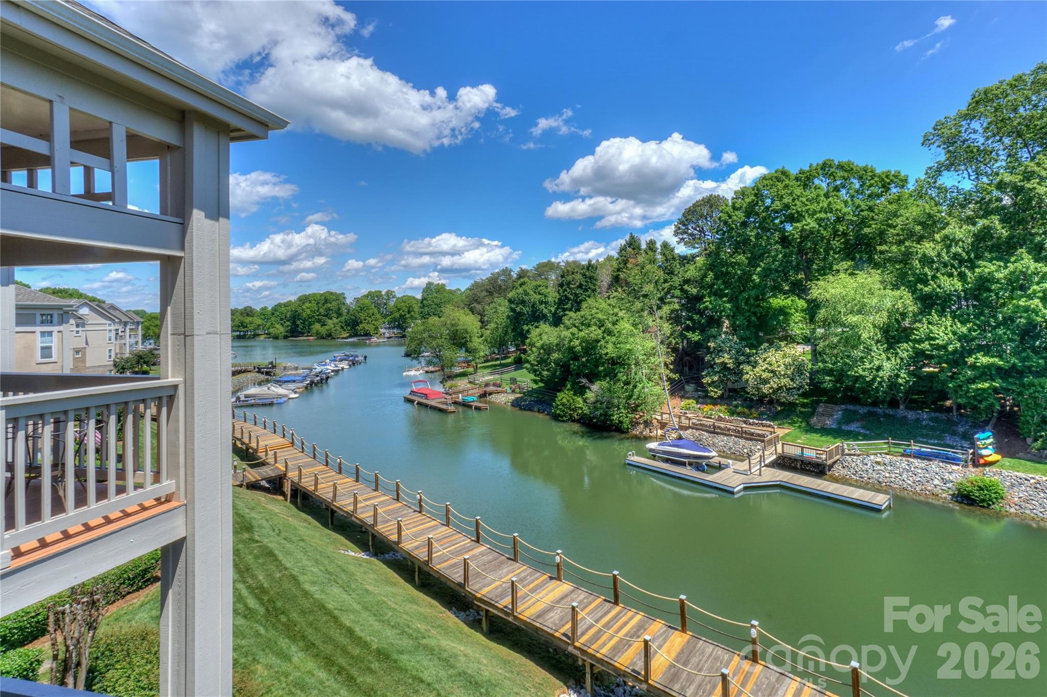 104 Pier 33 Drive 312 Property Photo 1