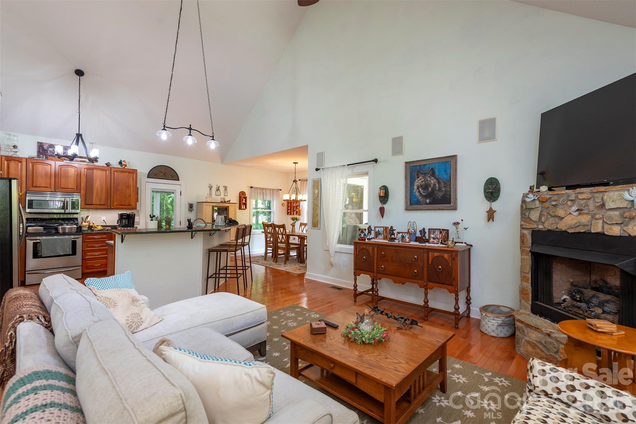78 Spellbound Road Property Photo 12