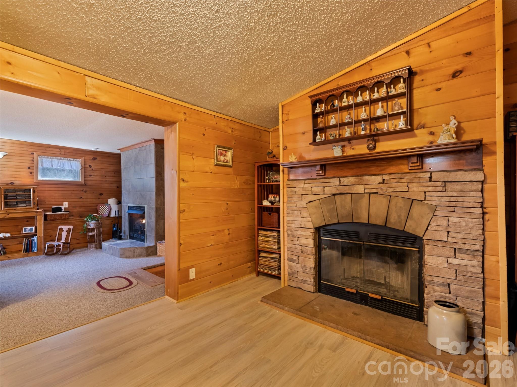136 Peaceful Valley Drive Property Photo 19
