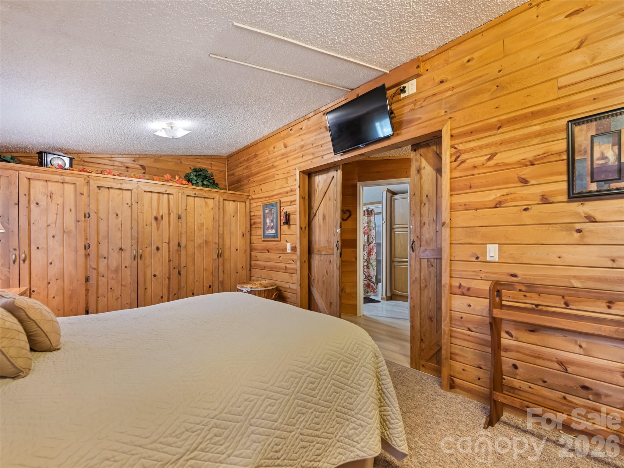 136 Peaceful Valley Drive Property Photo 24