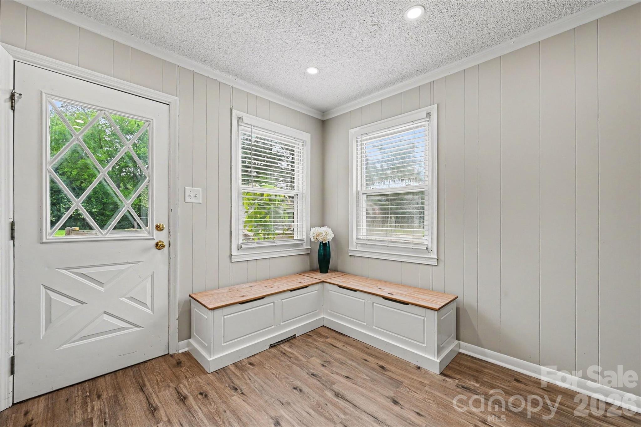 1599 Hillcrest Avenue Property Photo 18