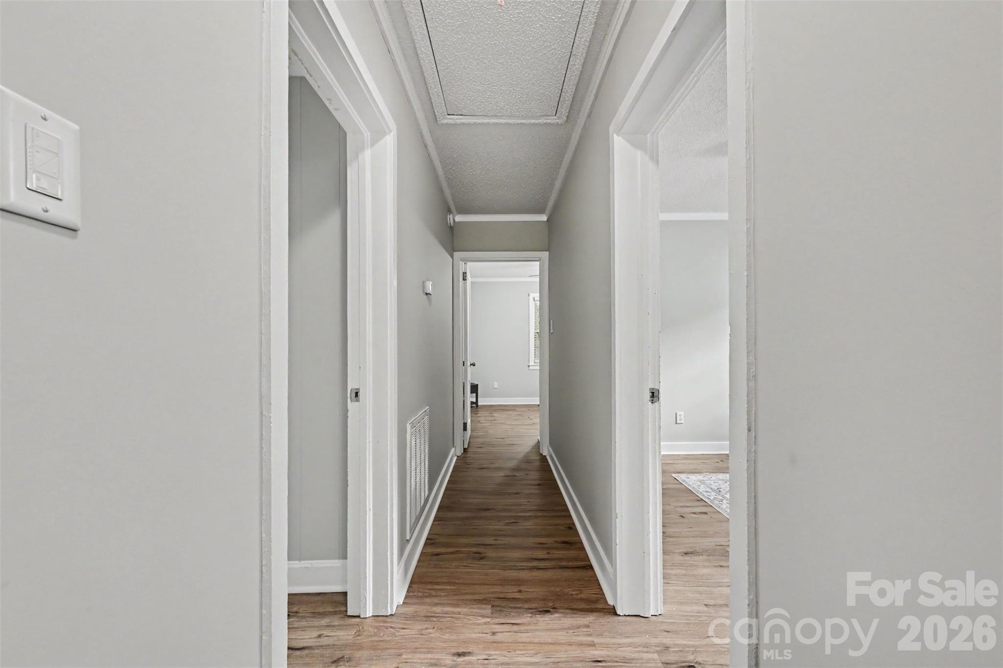 1599 Hillcrest Avenue Property Photo 23