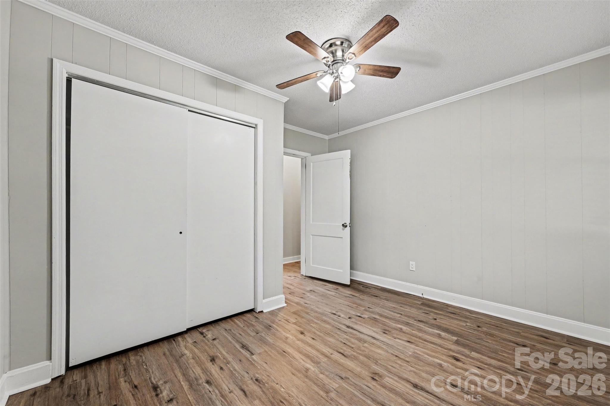 1599 Hillcrest Avenue Property Photo 24