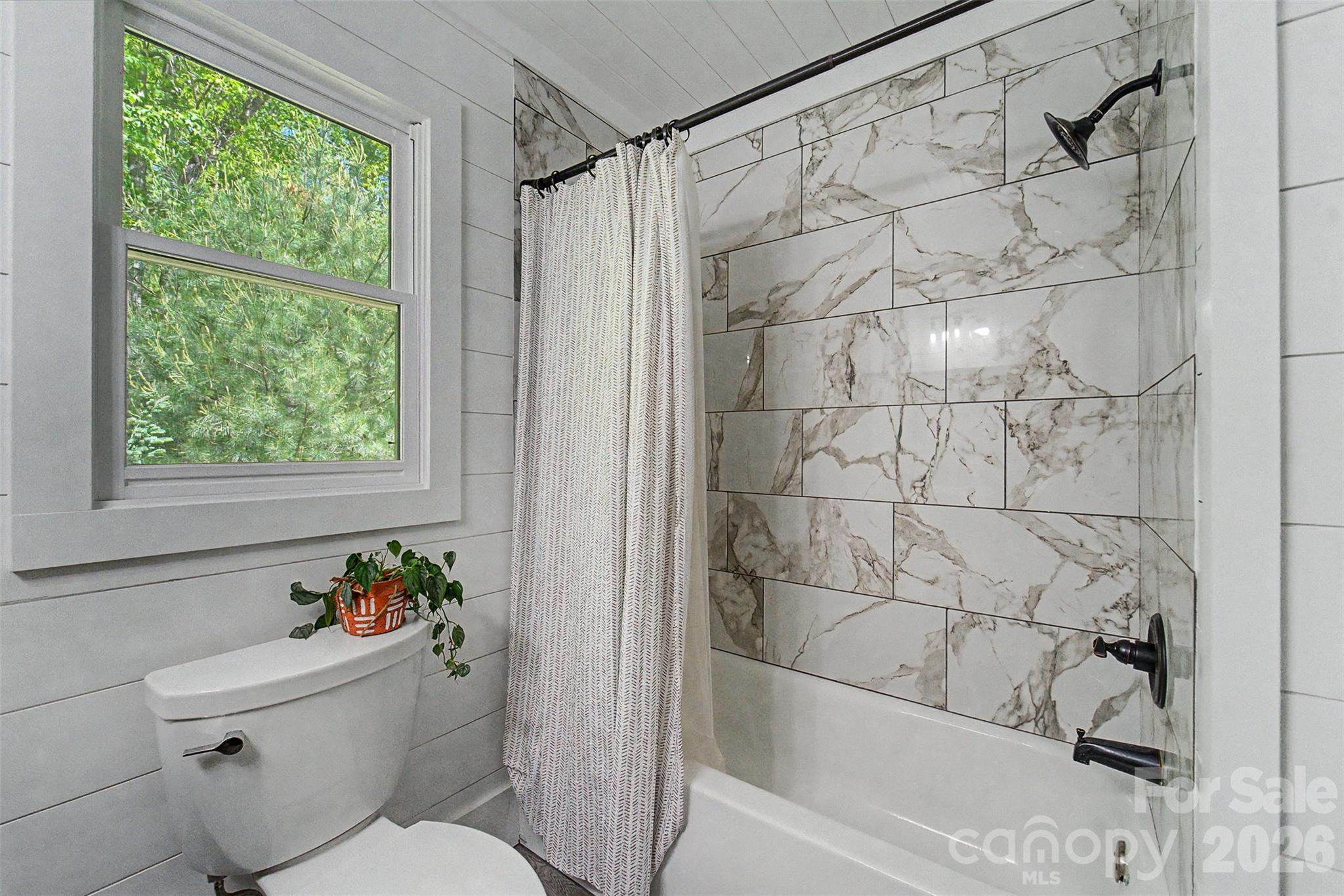110 Wyoming Drive Property Photo 16