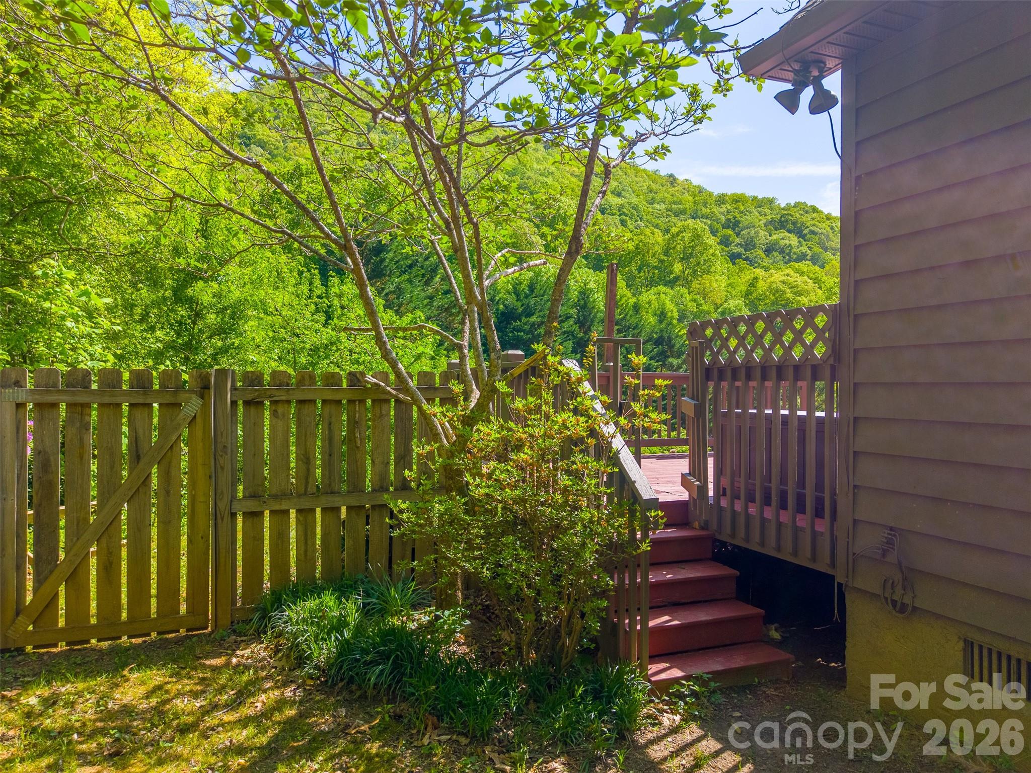 110 Wyoming Drive Property Photo 22