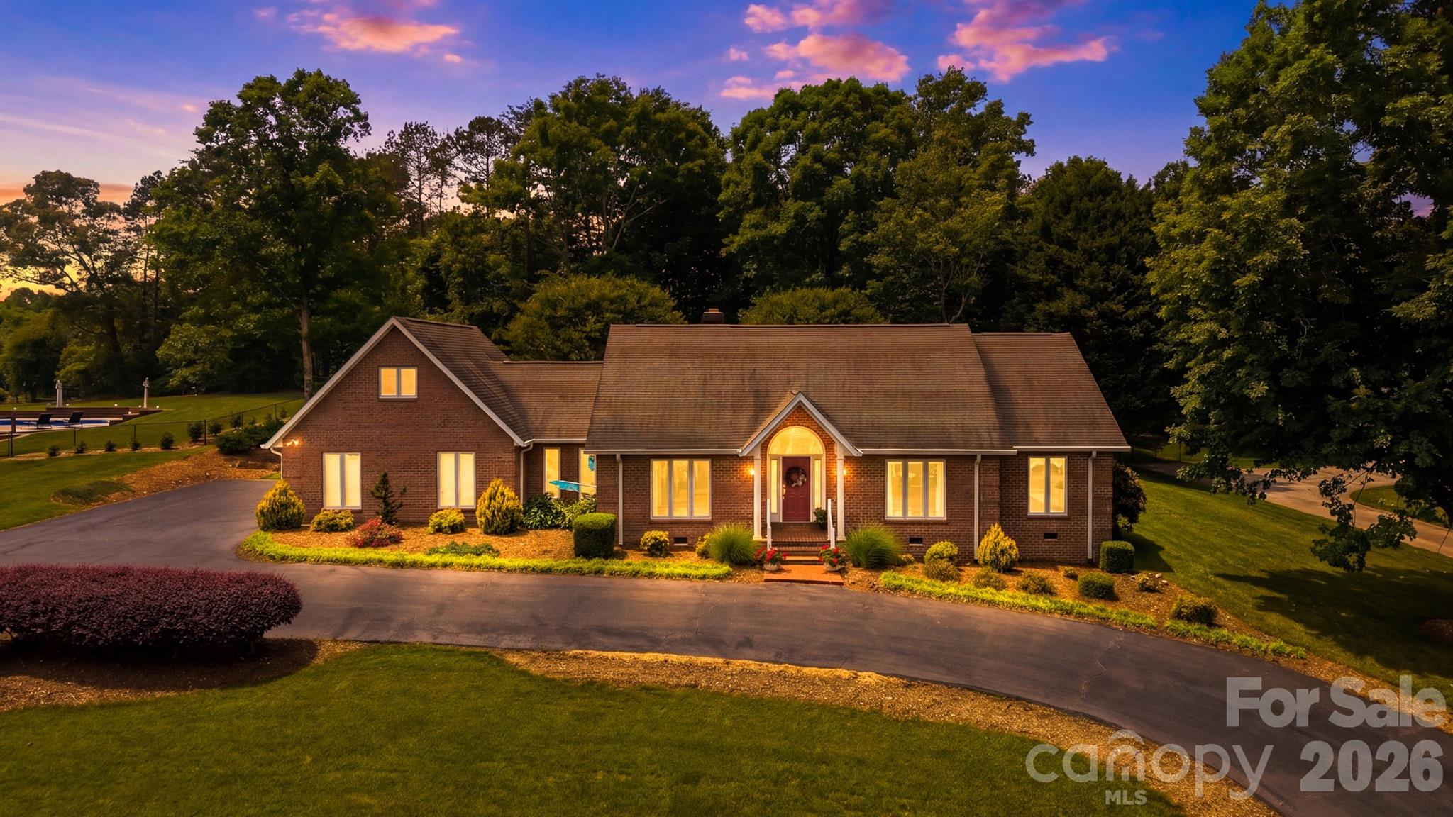 3650 Foxboro Lane Property Photo 1