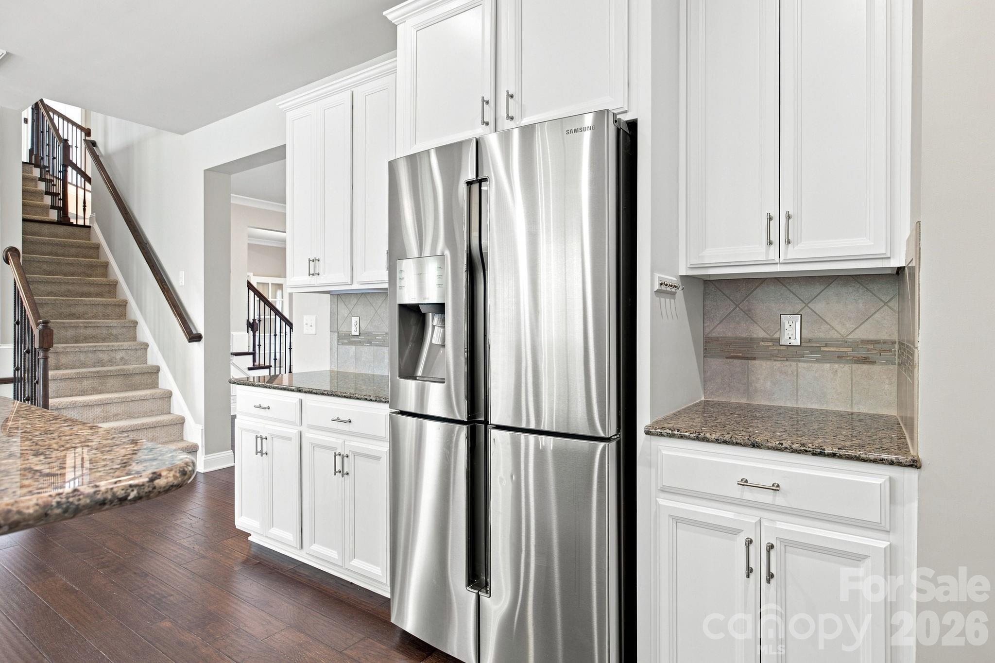 7223 Old Valley Way Property Photo 17