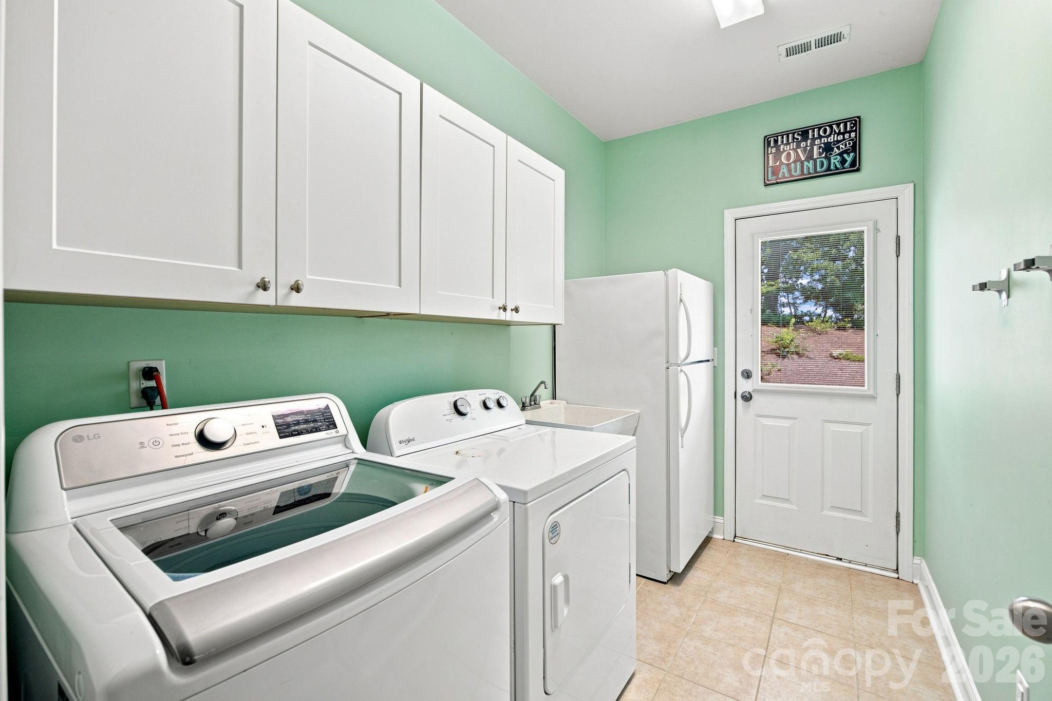7223 Old Valley Way Property Photo 22